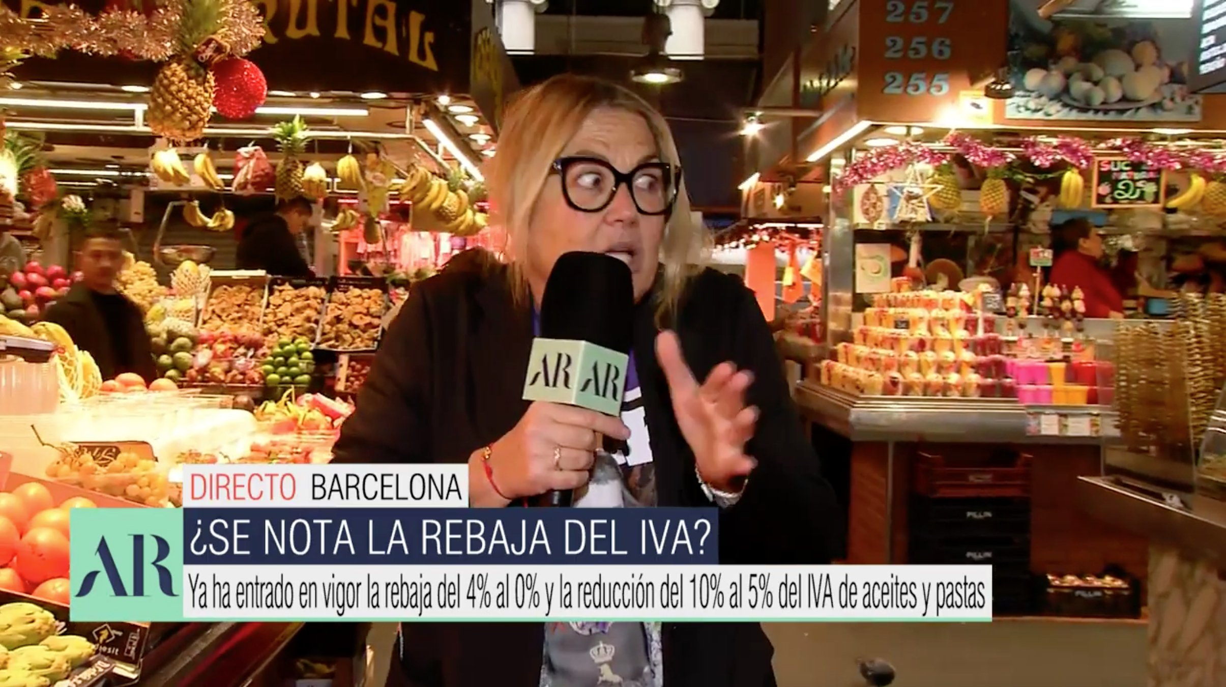 Un fruiter de la Boqueria talla en sec Mayka Navarro i Telecinco: "No puede ser"
