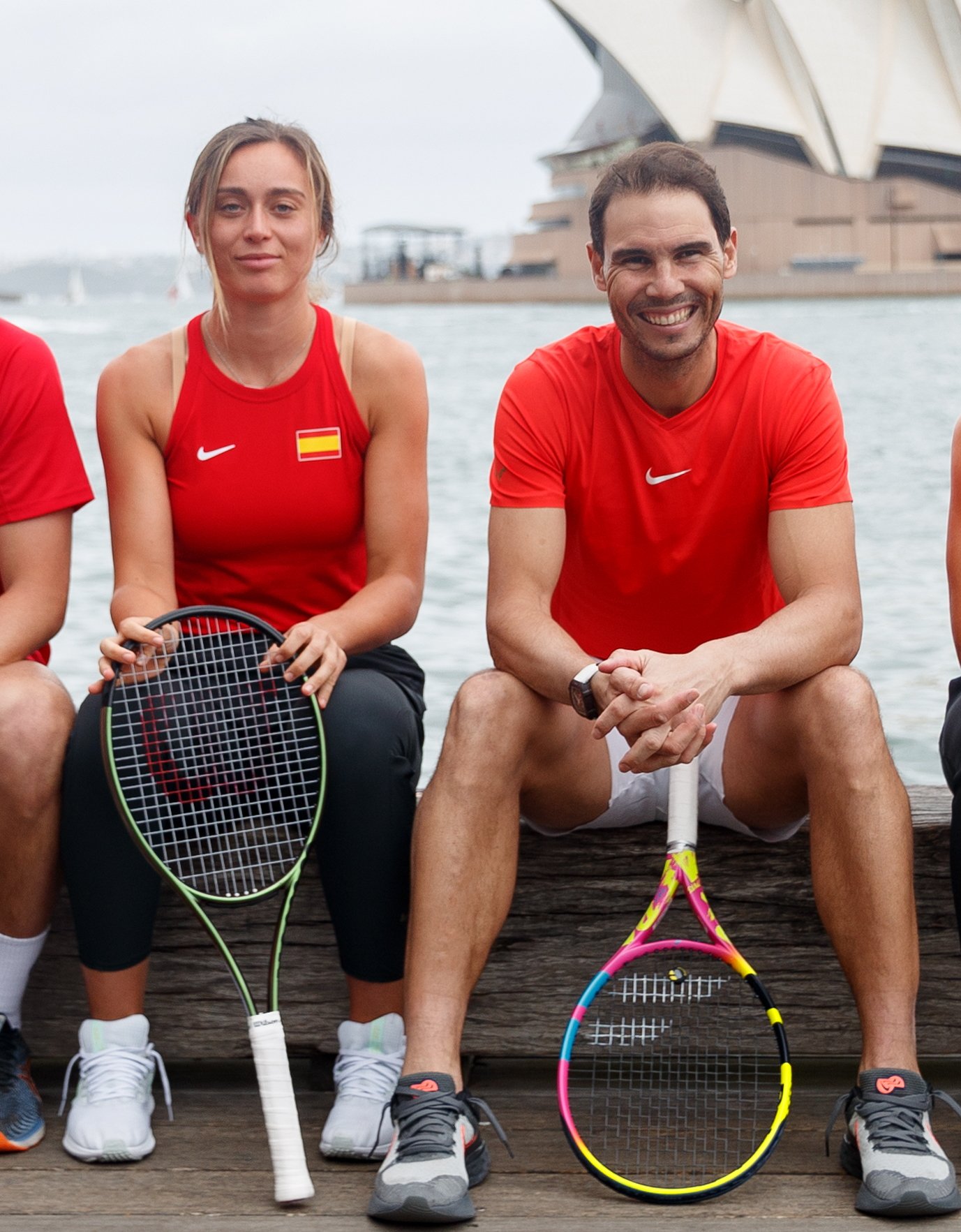 Rafa Nadal y Paula Badosa hablan en catalán, escena patética. Delirio españolista