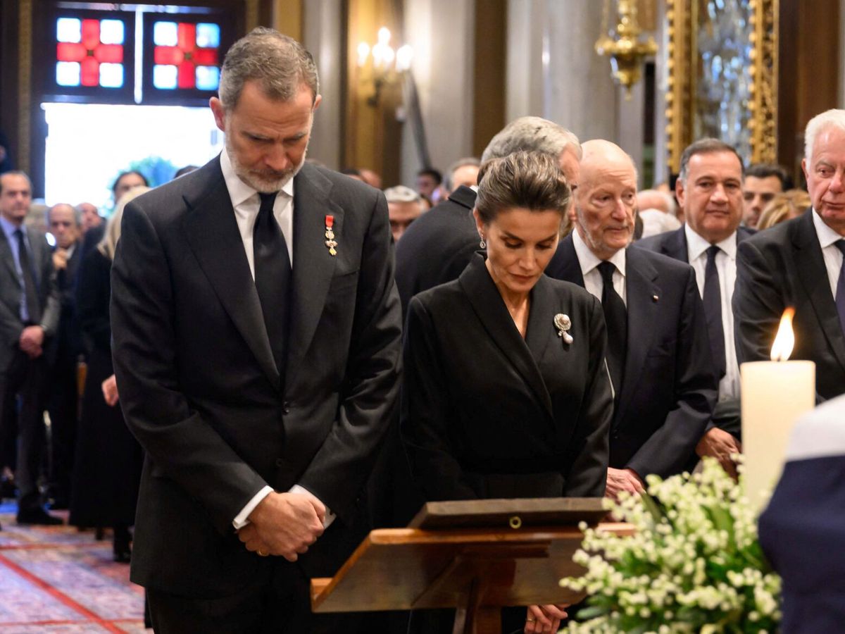 Leonor y Sofía, el "arma" de Letizia para dejar KO a Juan Carlos I