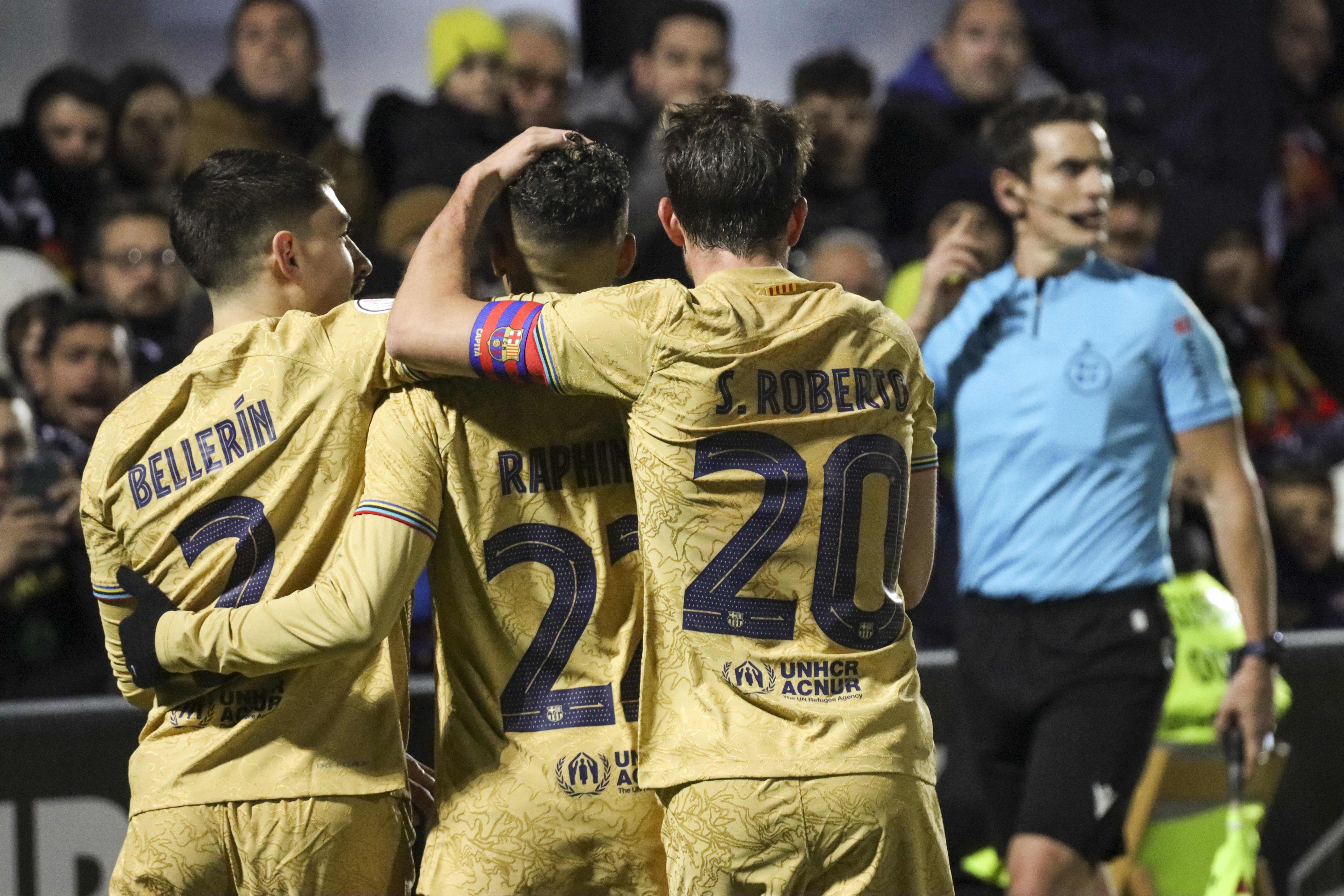 Lamentable el speaker del Ceuta: así dijo los nombres de los jugadores catalanes del Barça