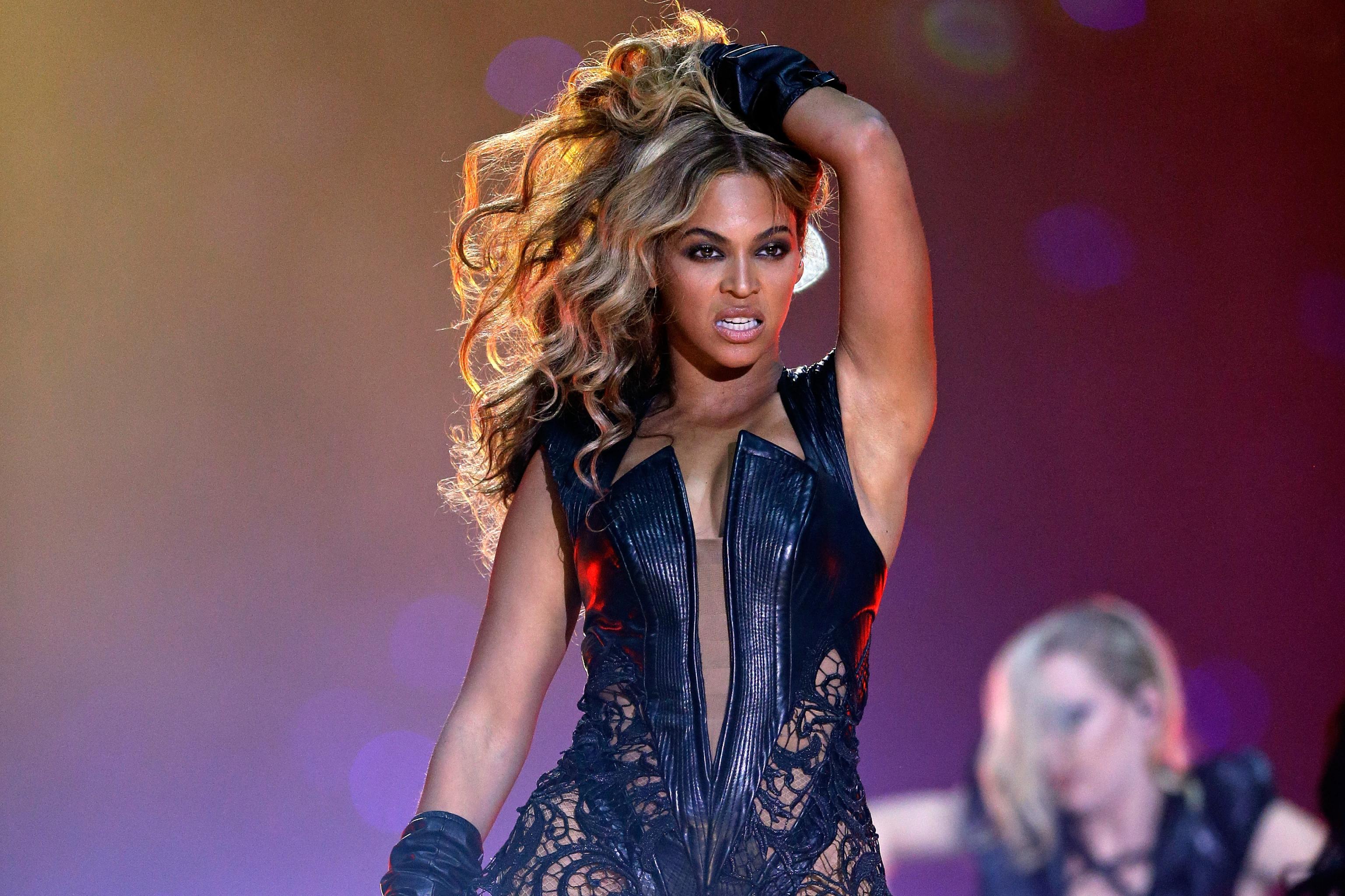 Beyoncé no es fia dels deutes que li retreuen