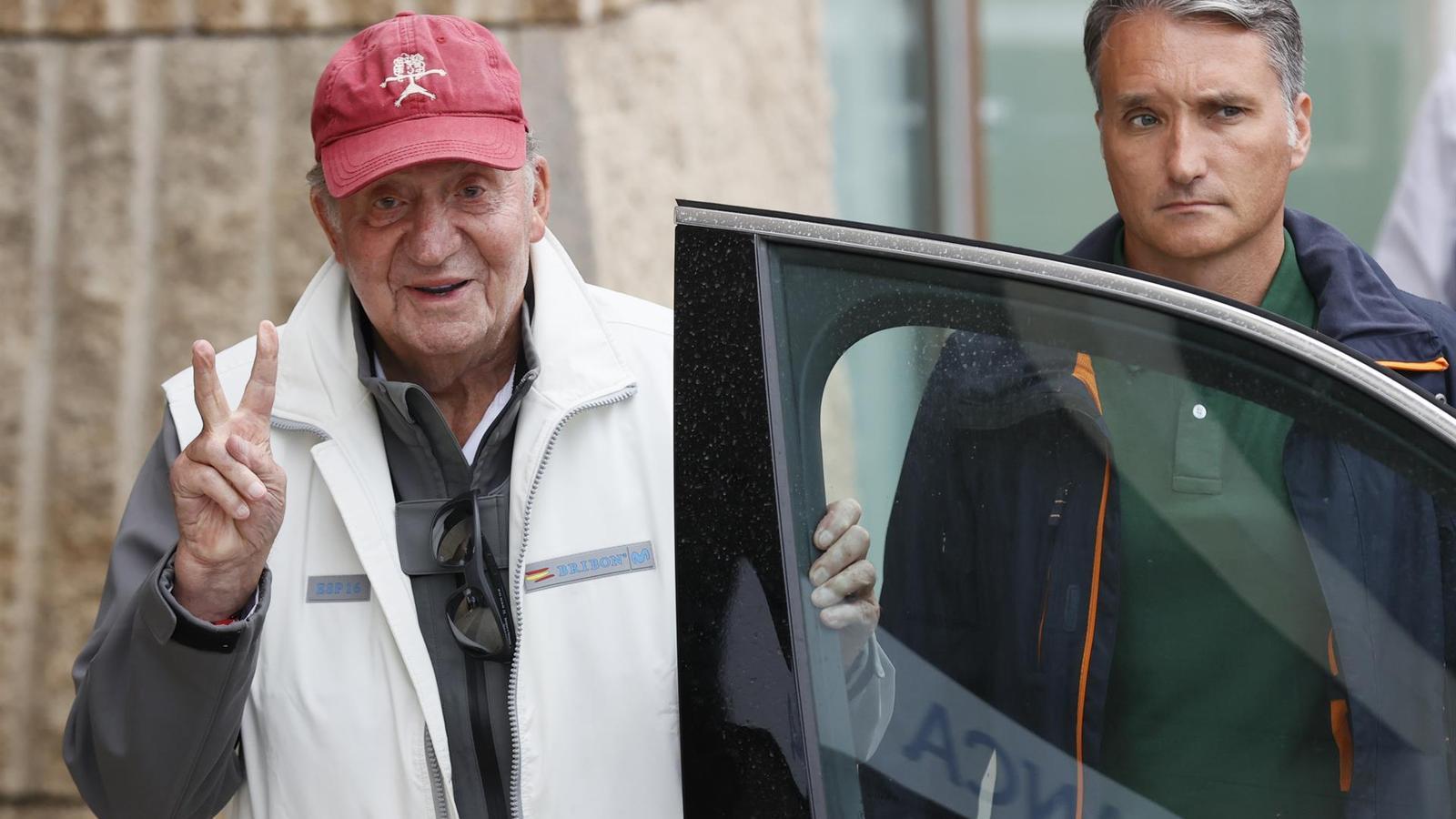 Juan Carlos I recibió una herencia en Suiza de más de 1.000 millones de su padre, Don Juan