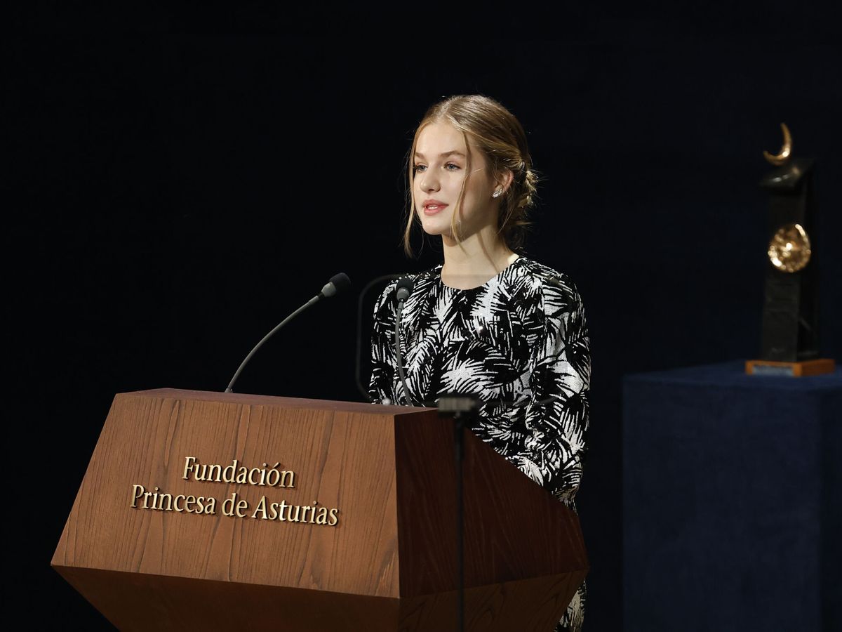 Amàlia d'Holanda i Elisabet de Bèlgica fan sortir els colors a Elionor i Letícia