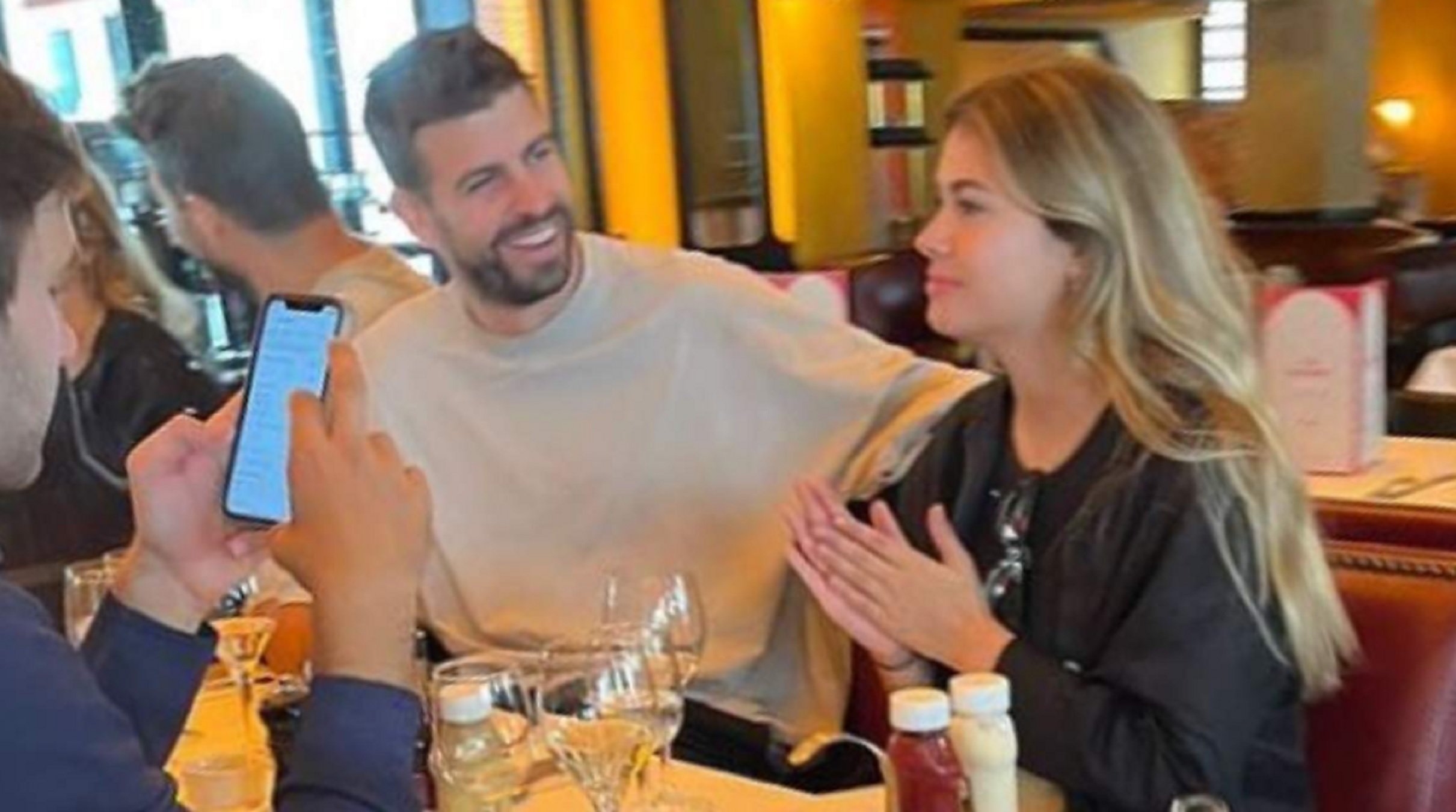 Piqué revela el seu pla de cap de setmana amb Clara Chía que mai no va fer amb Shakira : "Caus i fan una foto"