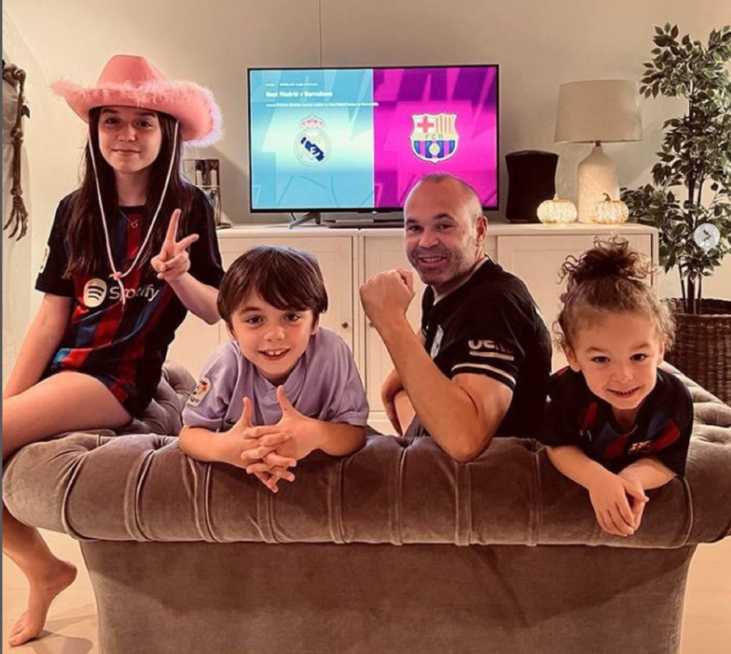 Andrés Iniesta y Anna Ortiz tienen a su quinto hijo: una niña de nombre muy original