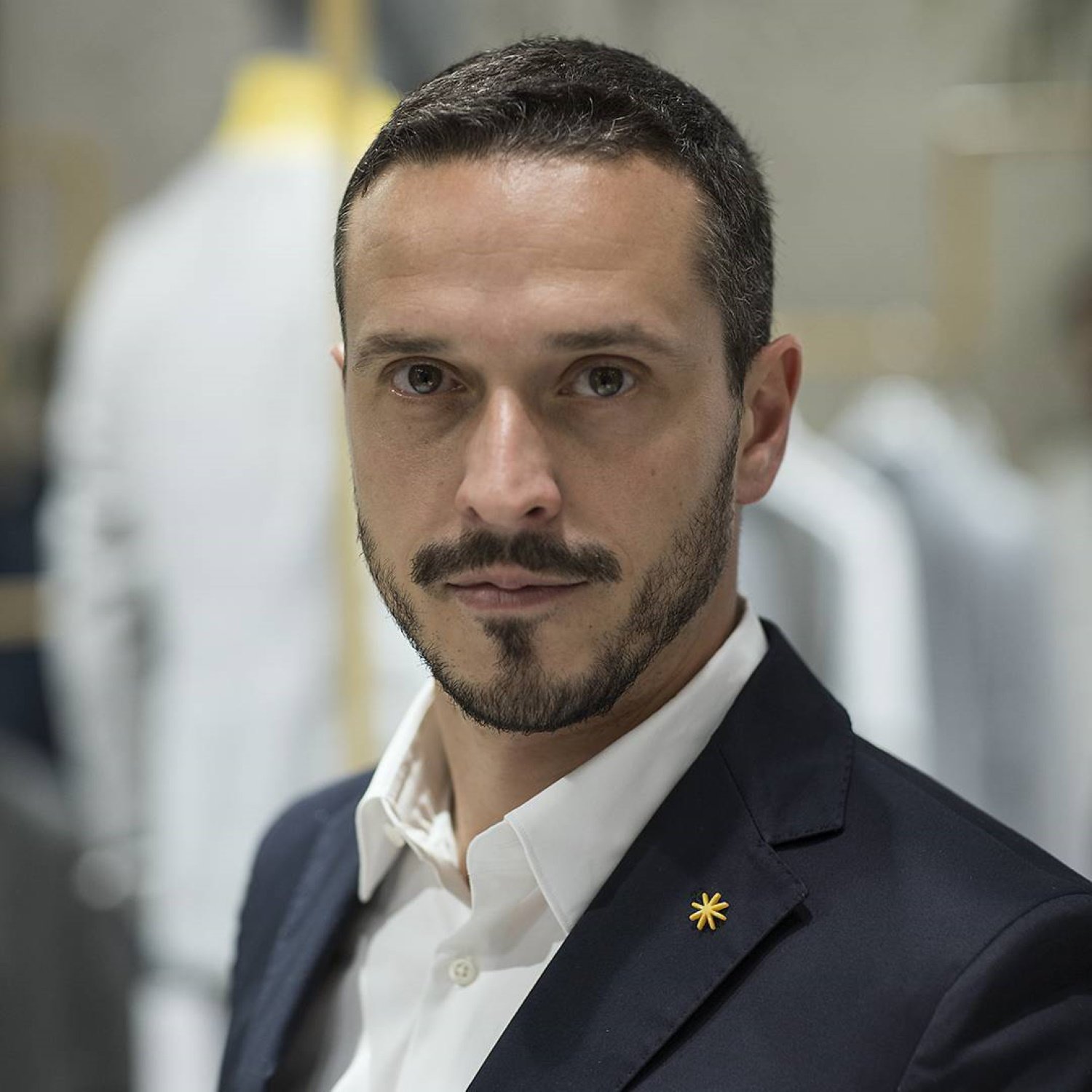 Conmoción por la muerte por cáncer de un prometedor actor de la década de los 2000 a los 48 años