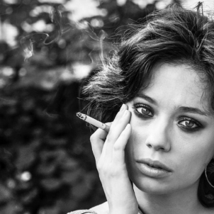 Instagram hierve con el desnudo integral de la actriz Anna Castillo