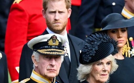 Harry, contra el seu pare, Carles III i Camilla Parker Bowles, els deixa per mentiders