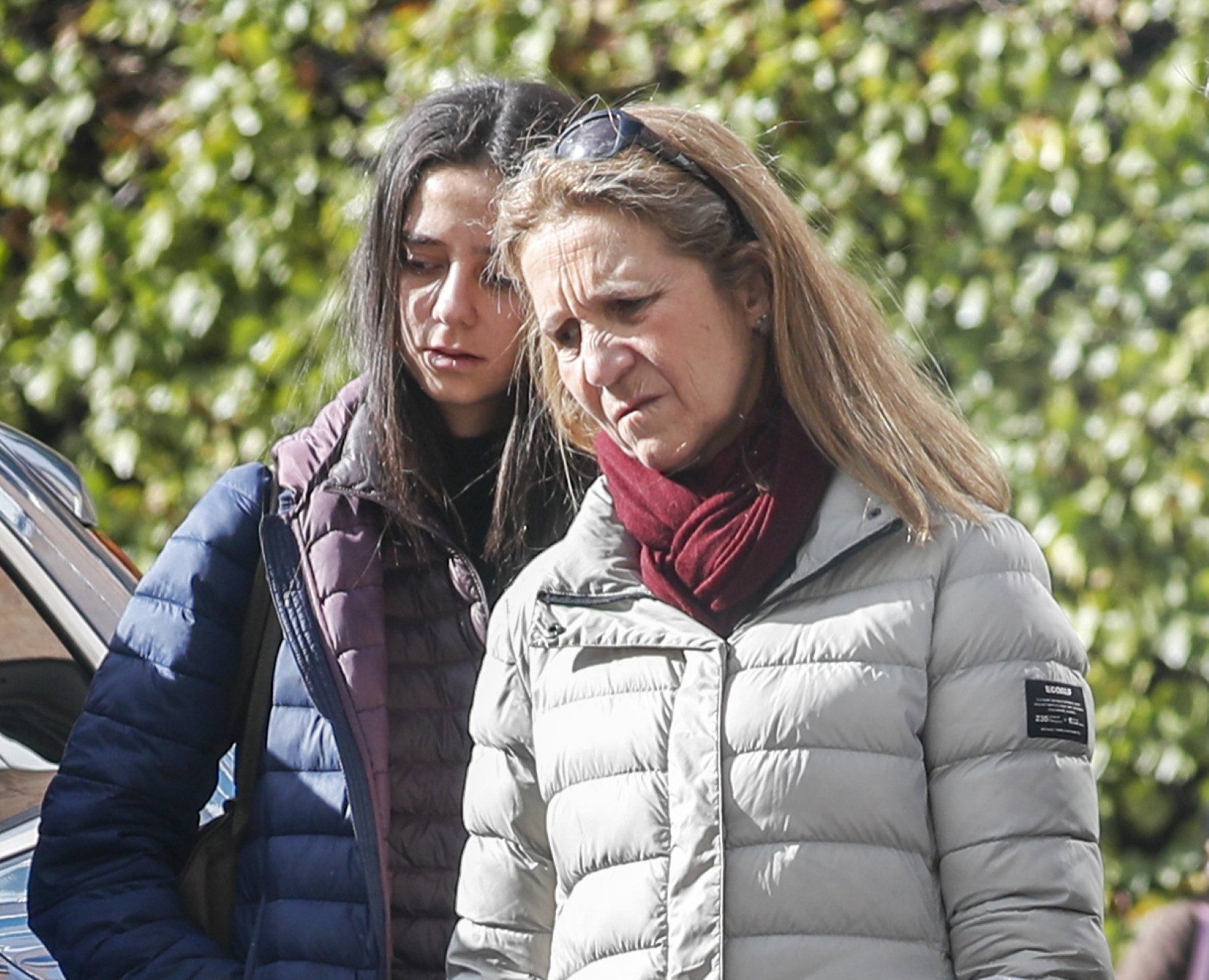 La infanta Elena perd el control de Victoria Federica, surt de dijous a diumenge, no dorm a casa