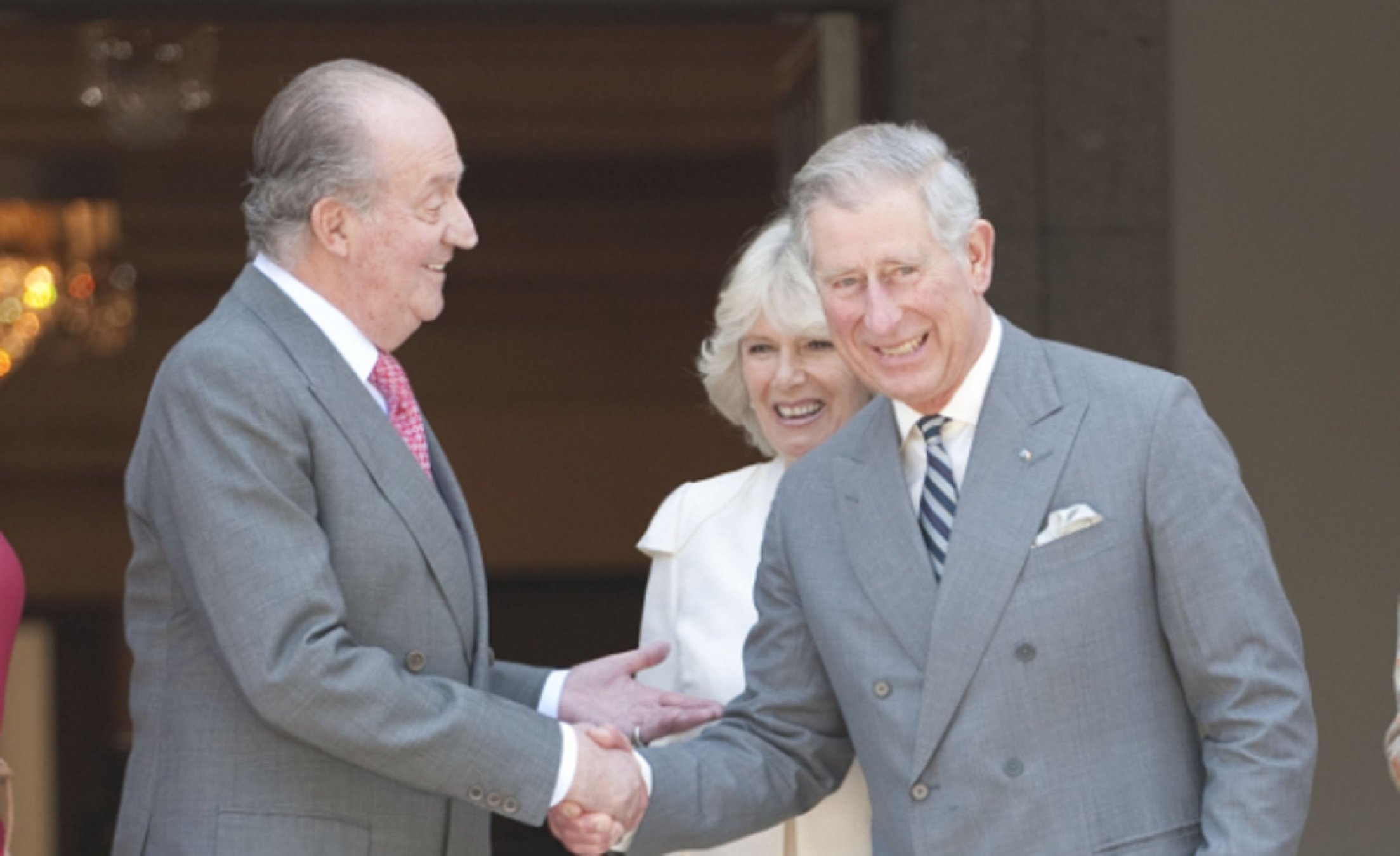 La llamada telefónica de Carlos de Inglaterra a Juan Carlos I: revelan el contenido oculto, mazazo