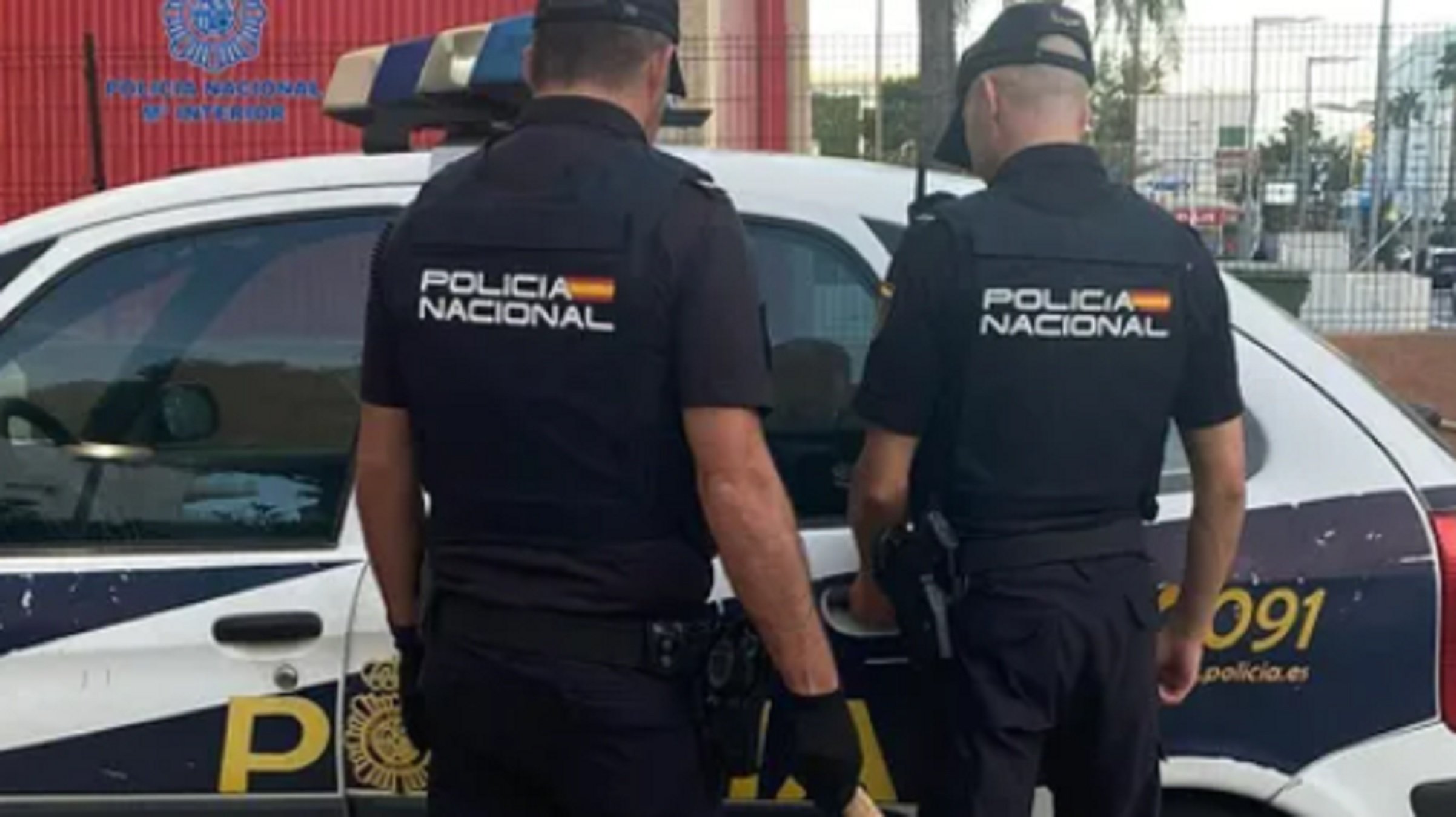 Una VIPíssima del segle XX de TV3 desmenteix la seva detenció per dos policies amb pistola: molt fort, és fake