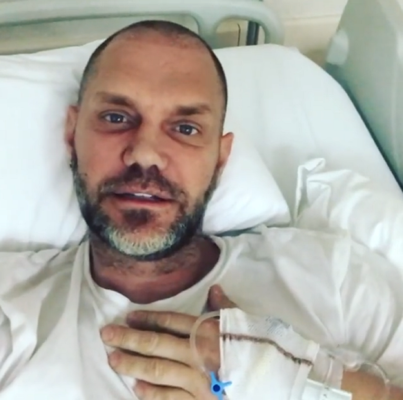 El actor porno Nacho Vidal, ingresado en un hospital