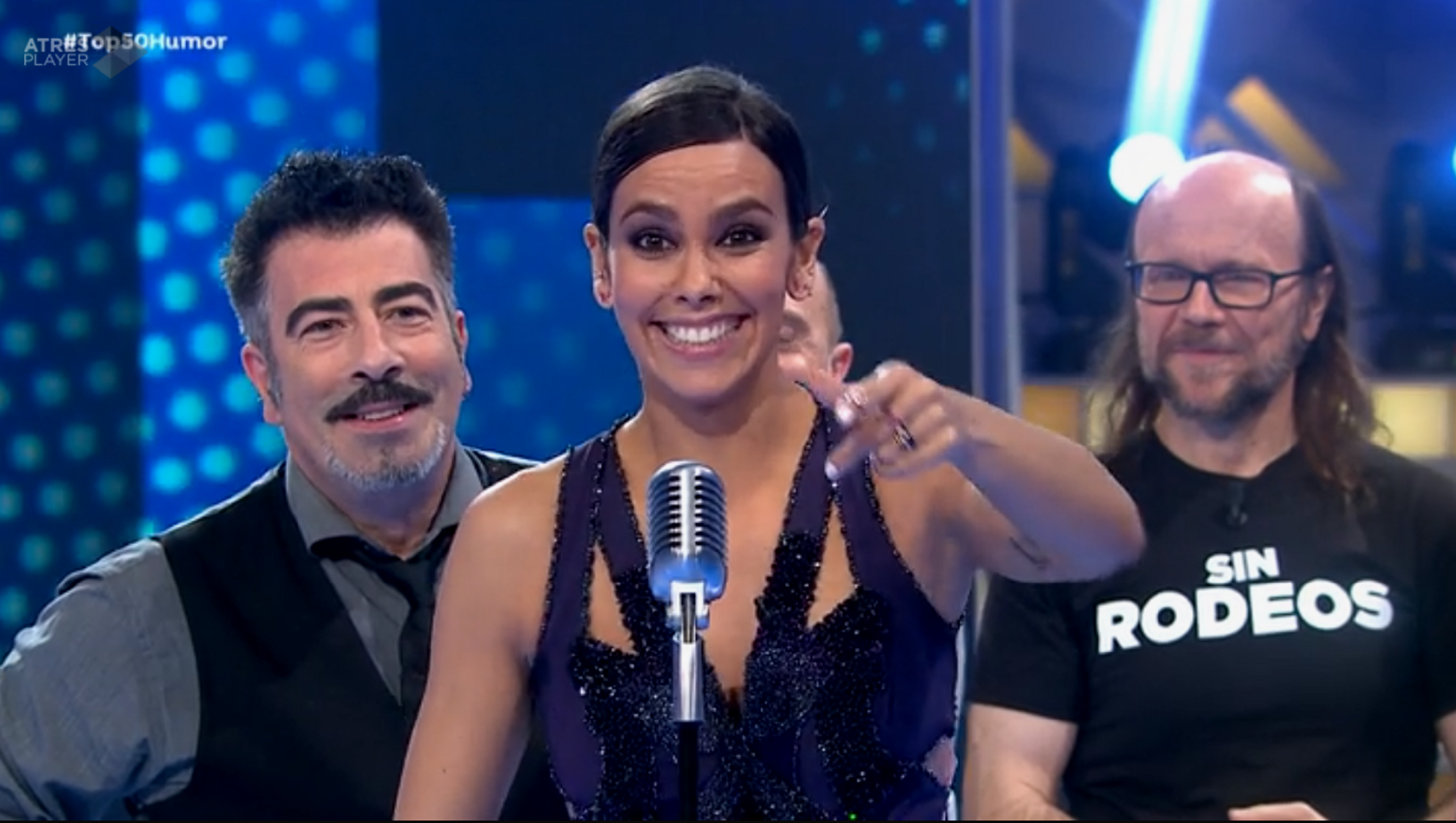 Cristina Pedroche estrena programa fent acudits dolents