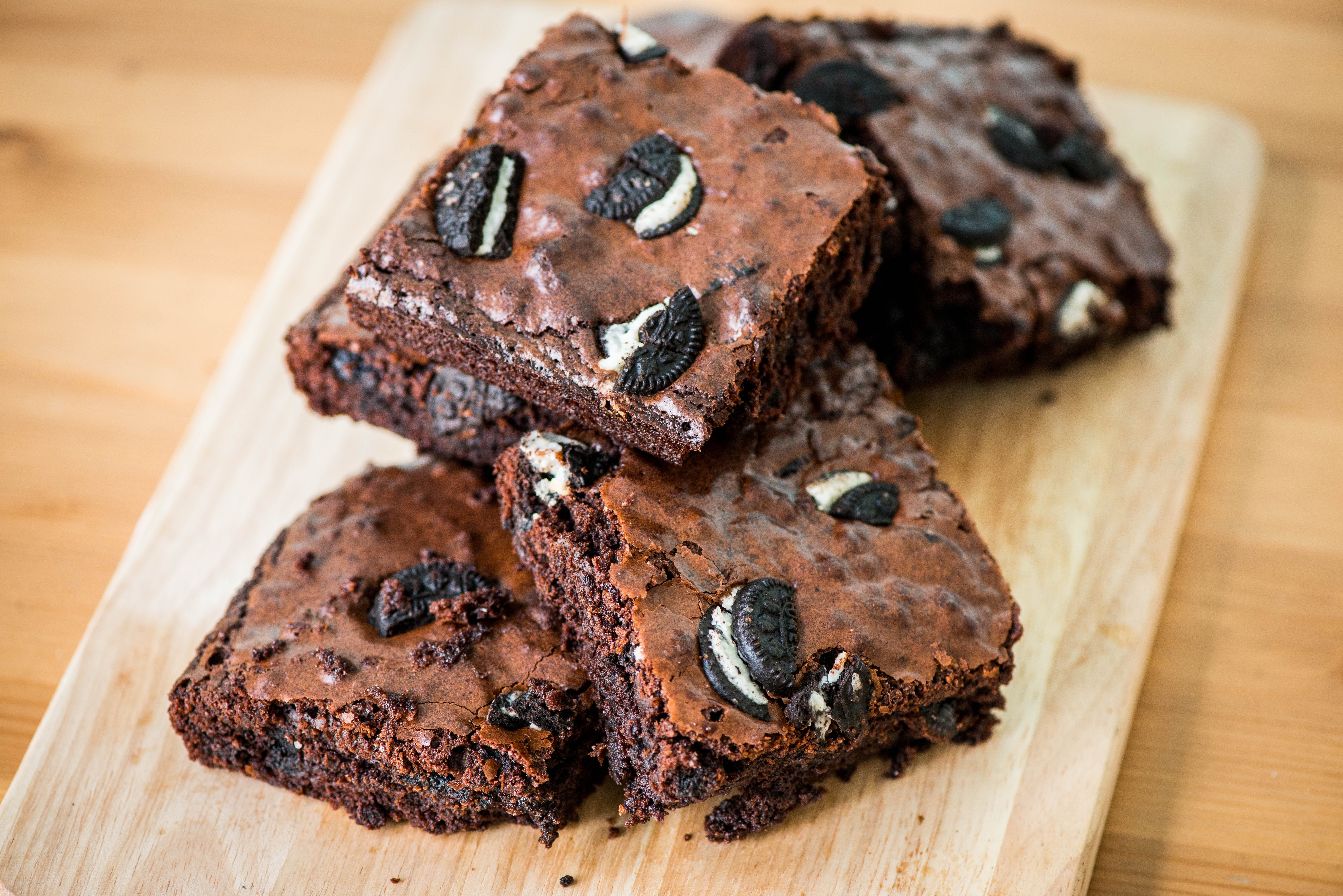 ¿Cómo harías unos brownies con Oreos?