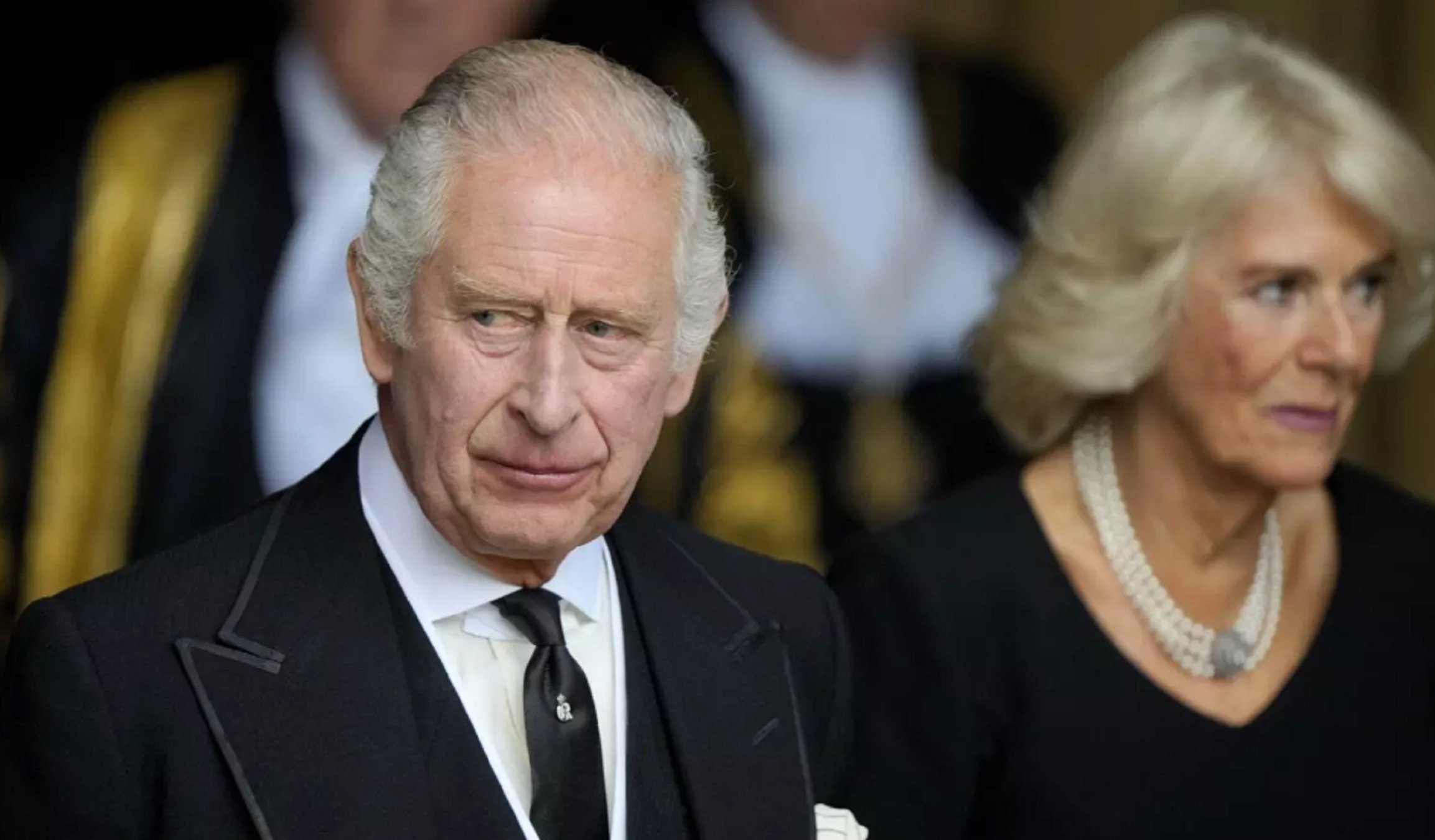 Carles III, sense pietat amb Meghan Markle, vol educar els seus nets, Archie i Lilibet, a Anglaterra
