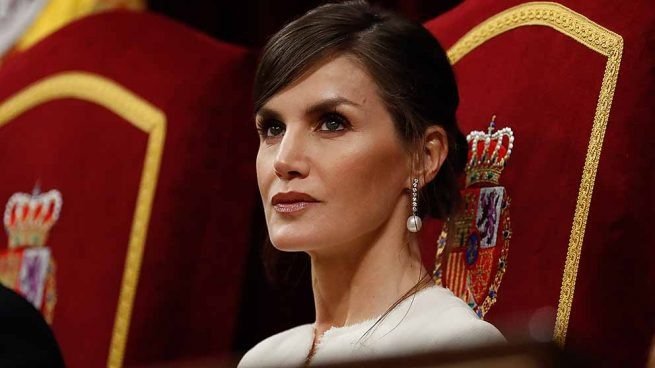 Letizia se somete a un nuevo lifting, aunque en esta ocasión no es en la cara, nueva tendencia