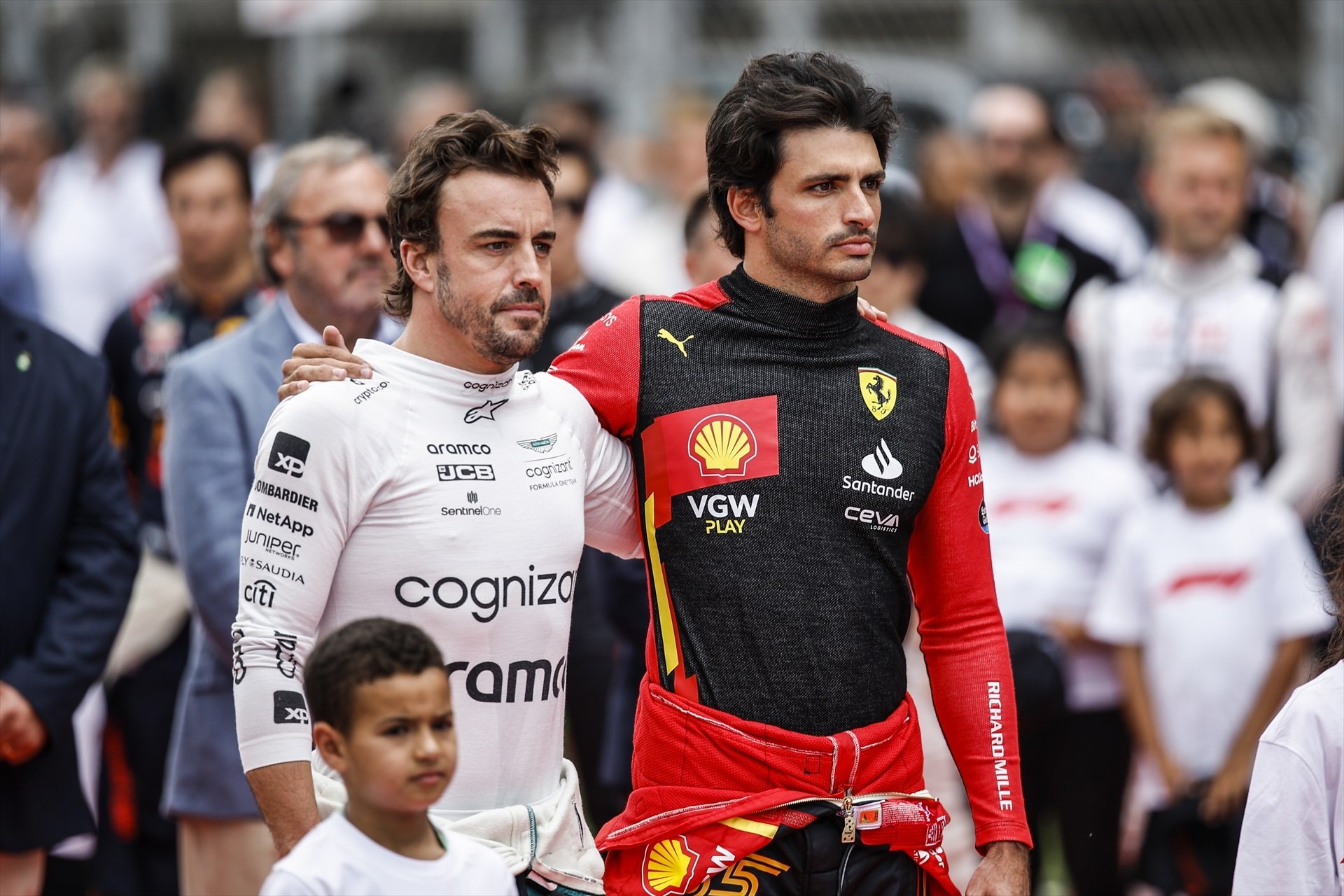 Симпли формула 1. Фернандо Алонсо. Fernando Alonso Melissa Jimenez. Гран при Испании 2023.