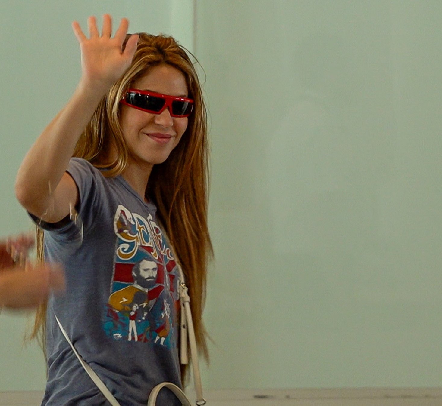 Shakira, rejuvenece, 18 años menos, fotos en Londres están dando la vuelta al planeta