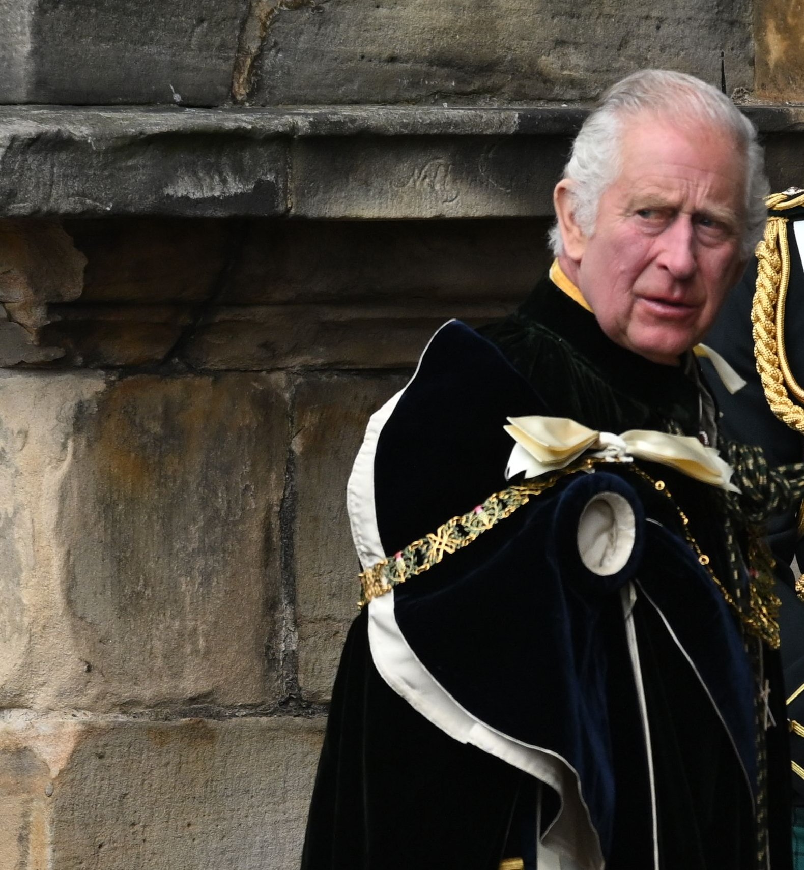 Carles III, contra Meghan Markle, vol treure-li a Archie i Lilibet