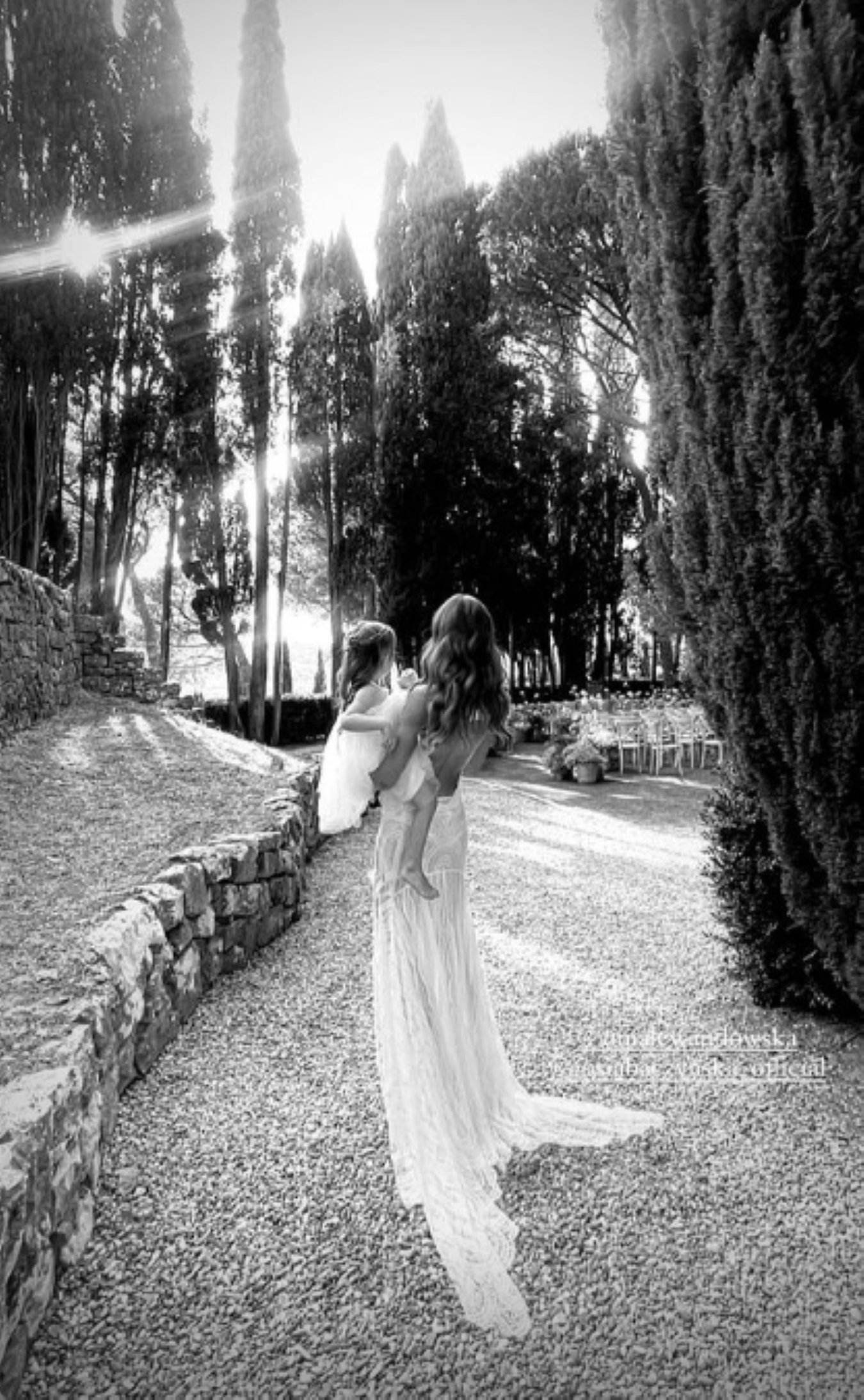 Boda culé por sorpresa, 5 parejas de cracks en la Toscana, todas las fotos