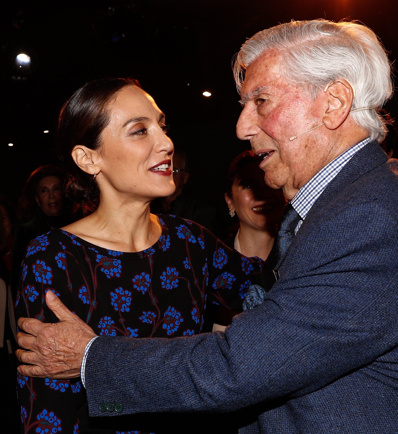 Tamara Falcó y Mario Vargas Llosa, cara a cara cobarde en el aeropuerto de Madrid