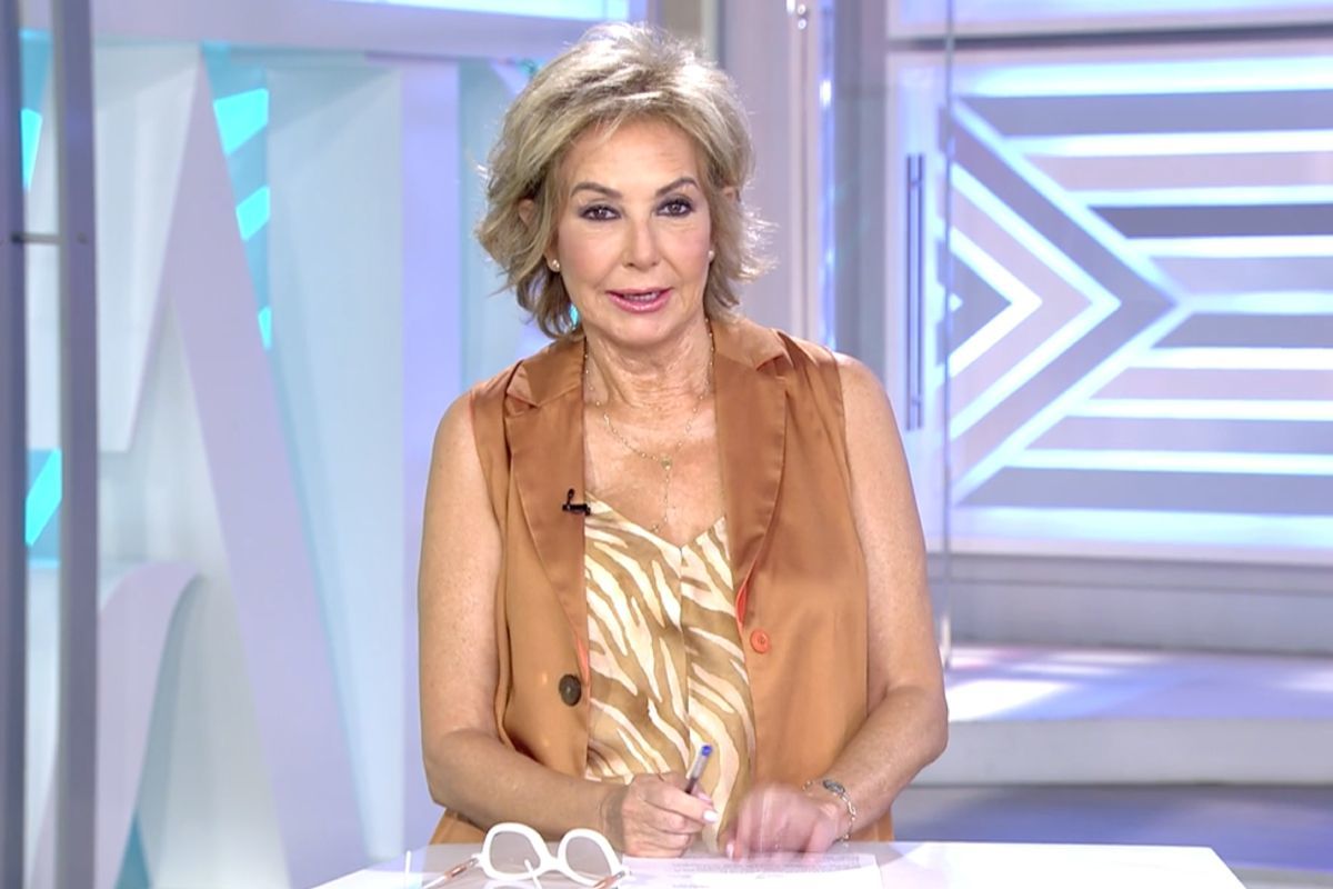 Ana Rosa Quintana, espectacular en banyador als 67 anys, natural, sense retocs