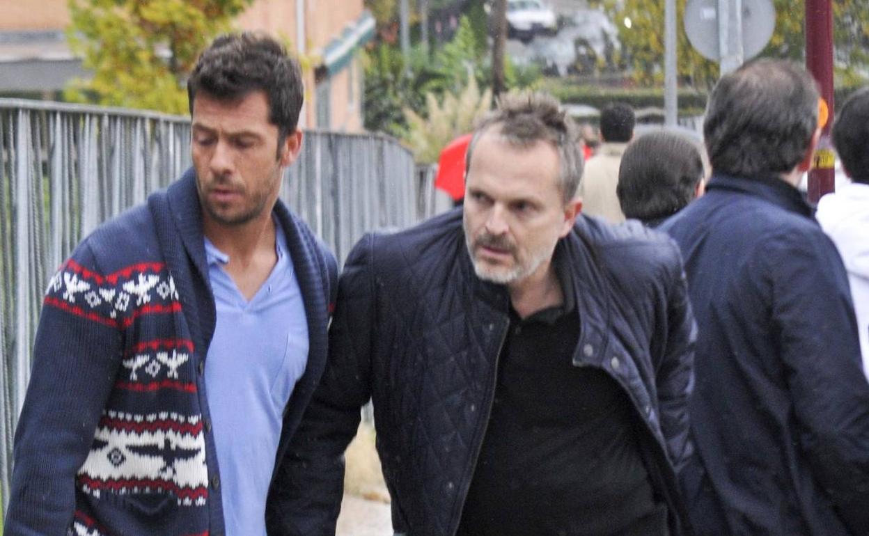 Miguel Bosé li ha ofert diners a Nacho Palau