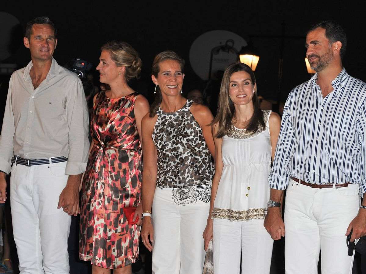 Felip VI ha trencat relacions amb les seves germanes, Elena i Cristina, per l'intent d'assalt a Marivent