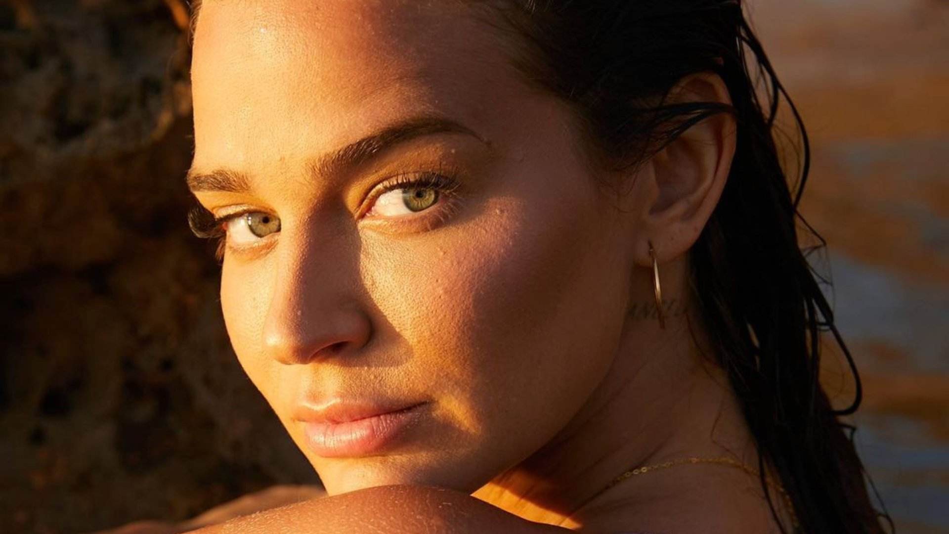 Las fotos sin ropa de Laura Escanes que arrasan en la red, no autorizadas: ella estalla