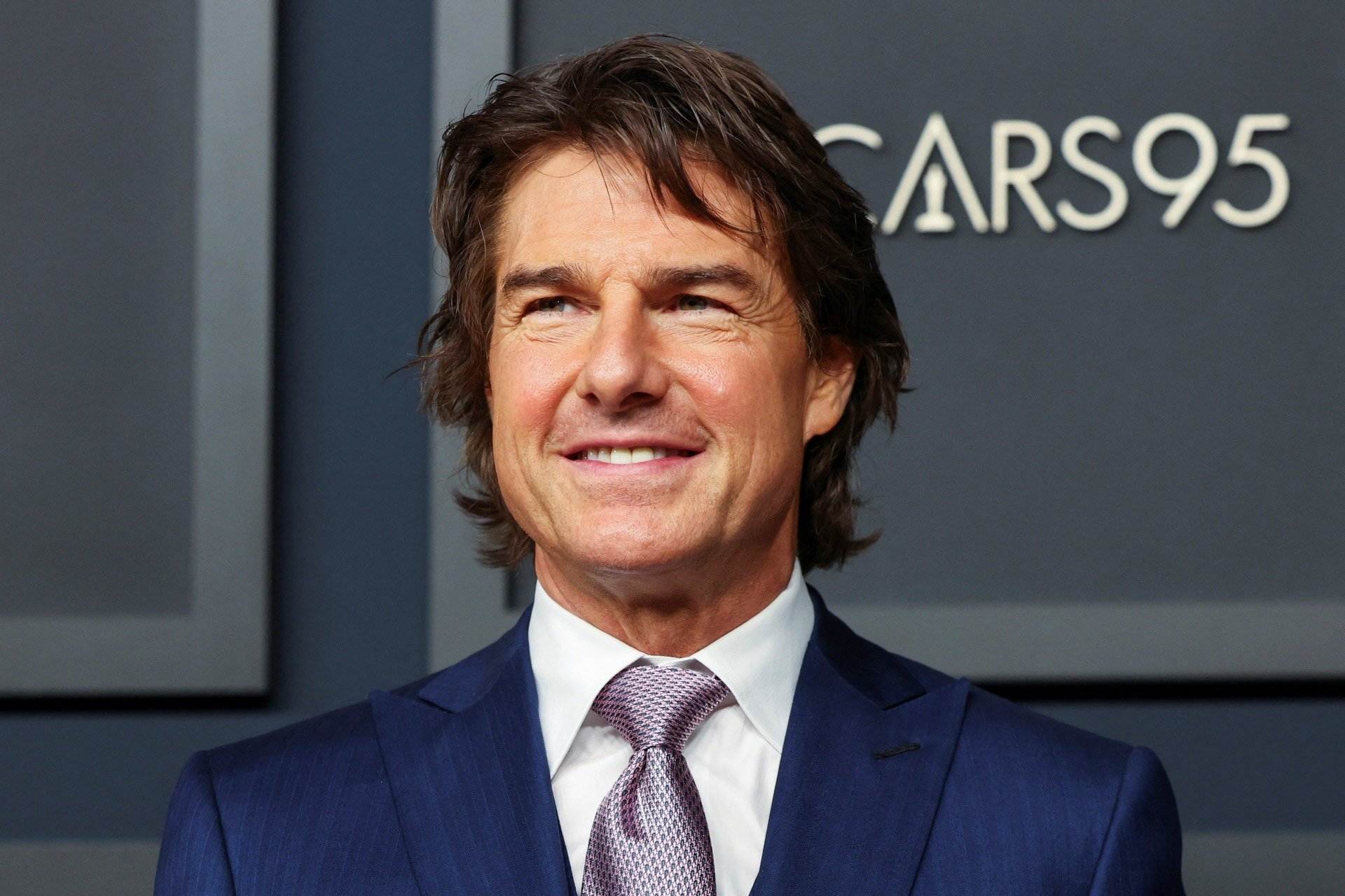 Avisen Tom Cruise sobre la vida de luxes de la seva nova núvia