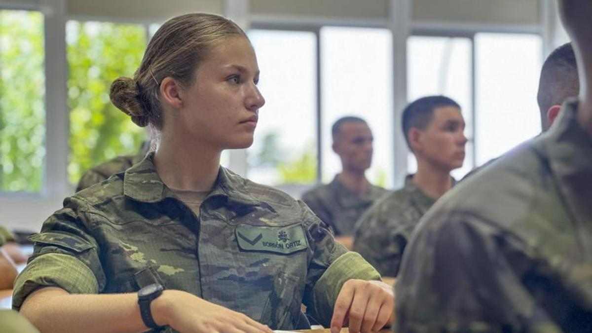 Las primeras pruebas físicas en la Academia de Zaragoza dejan a Leonor KO