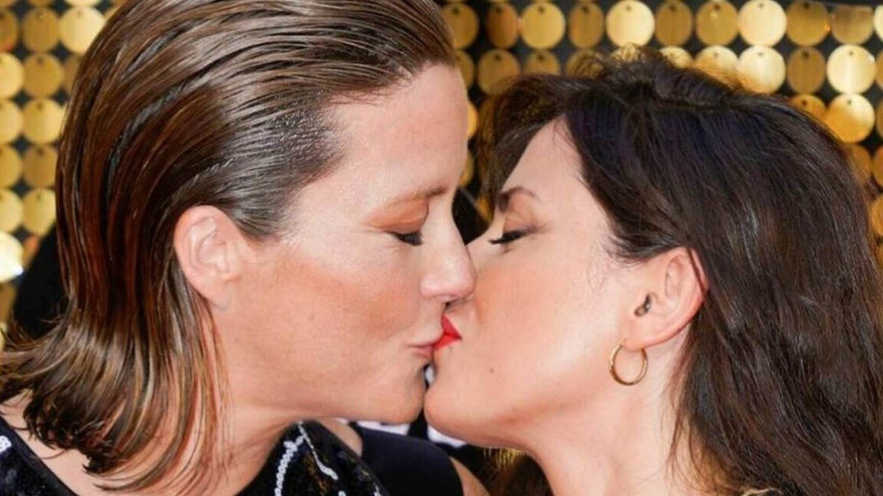 La catalana María Casado ya es madre con Martina diRosso, le han puesto este nombre