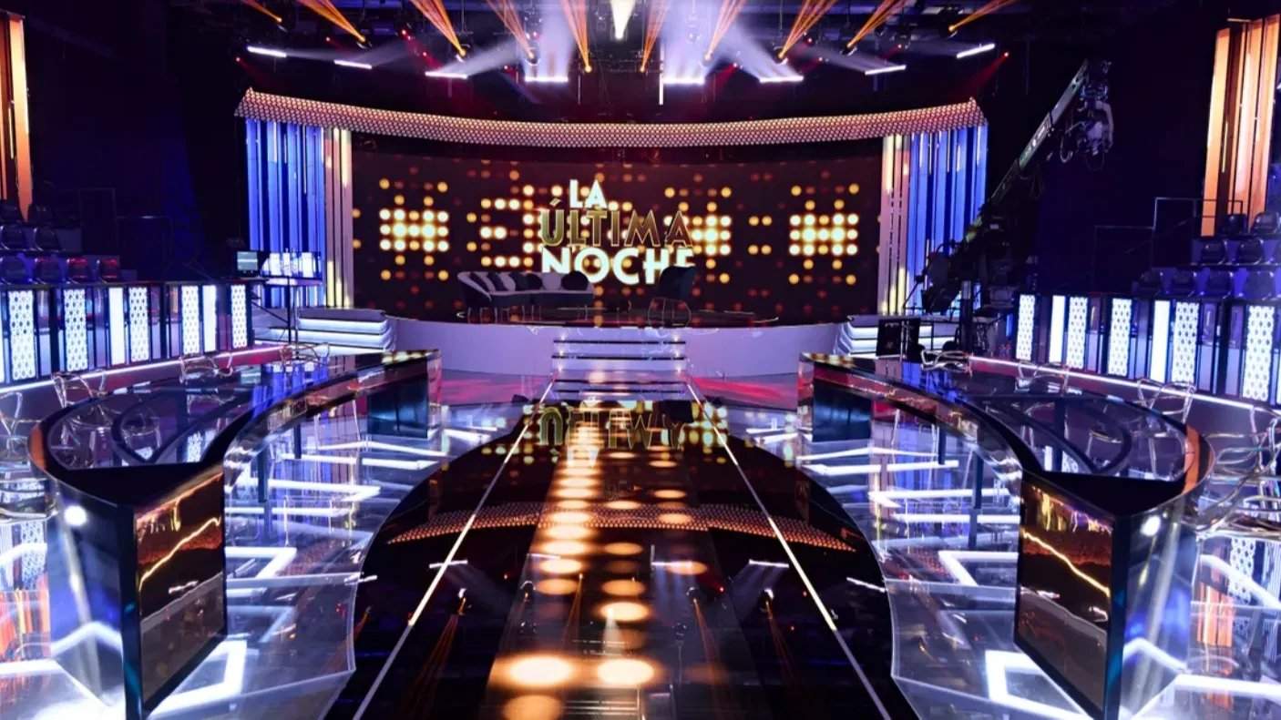 Telecinco fulmina una presentadora catalana, fora: un altre fracàs estrepitós