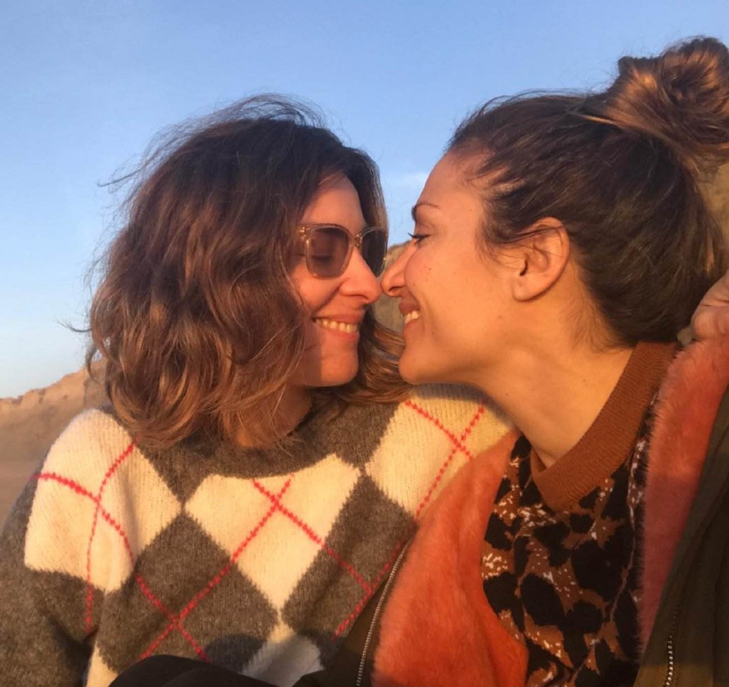 El potente alegato feminista de Nagore en una foto romántica