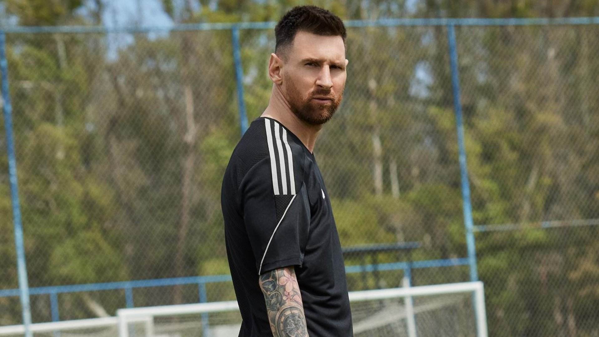 La foto que Leo Messi tiene de perfil en WhatsApp: la cara más tierna del éxito, enamora