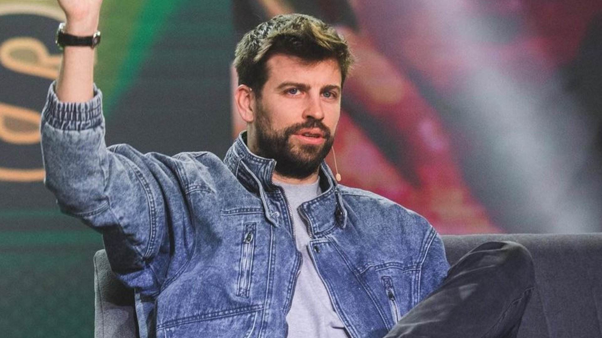 Gerard Piqué, irreconeixible: filtrada una antiga foto de família, qui és qui