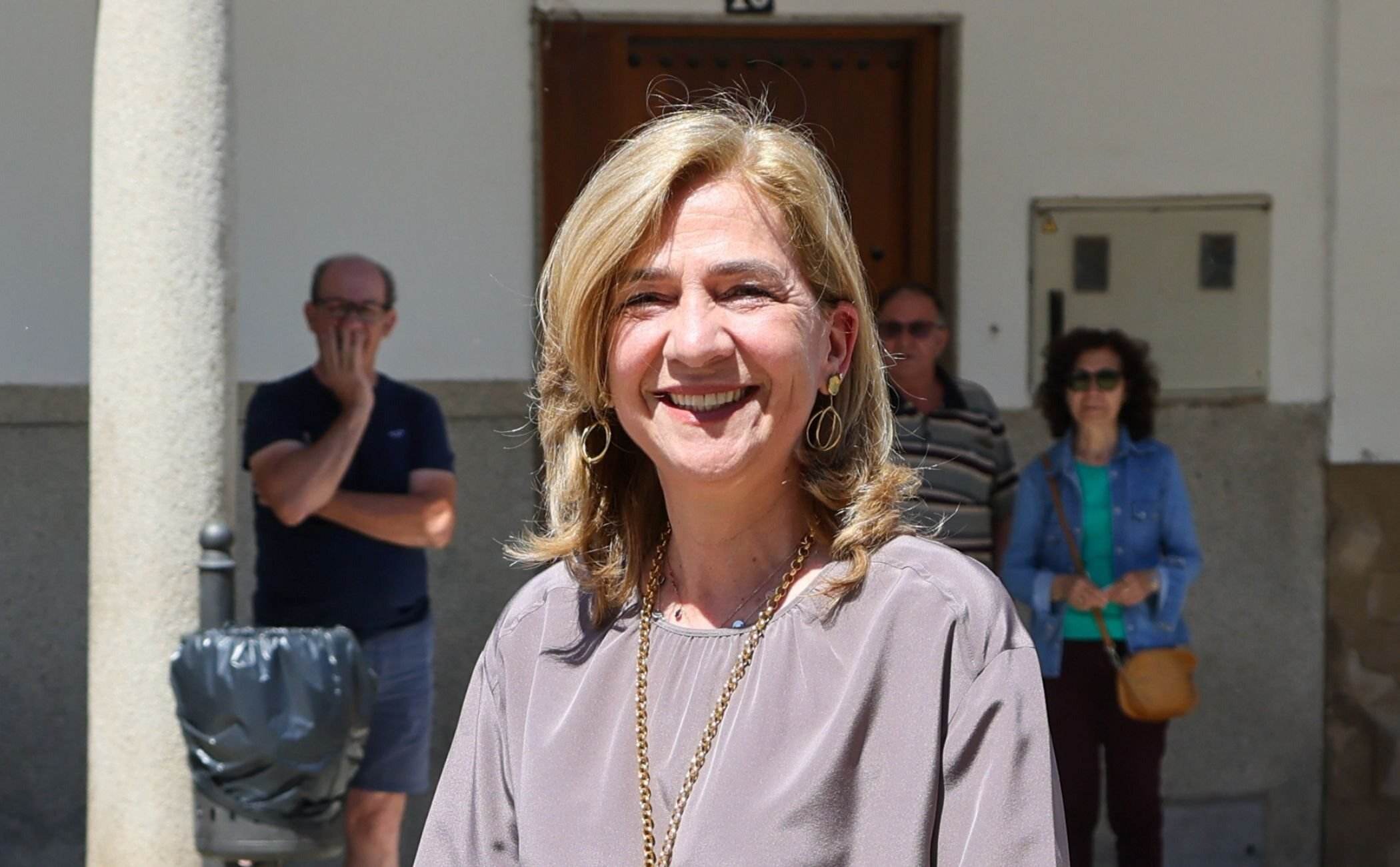 La infanta Cristina, nova vida sense Irene, teletreball per 400.000 euros anuals