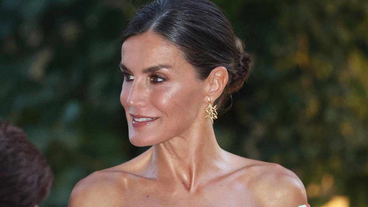Zarzuela aconsella a Letizia un retoc estètic, 2 hores sense moure's de la cadira, els fa cas