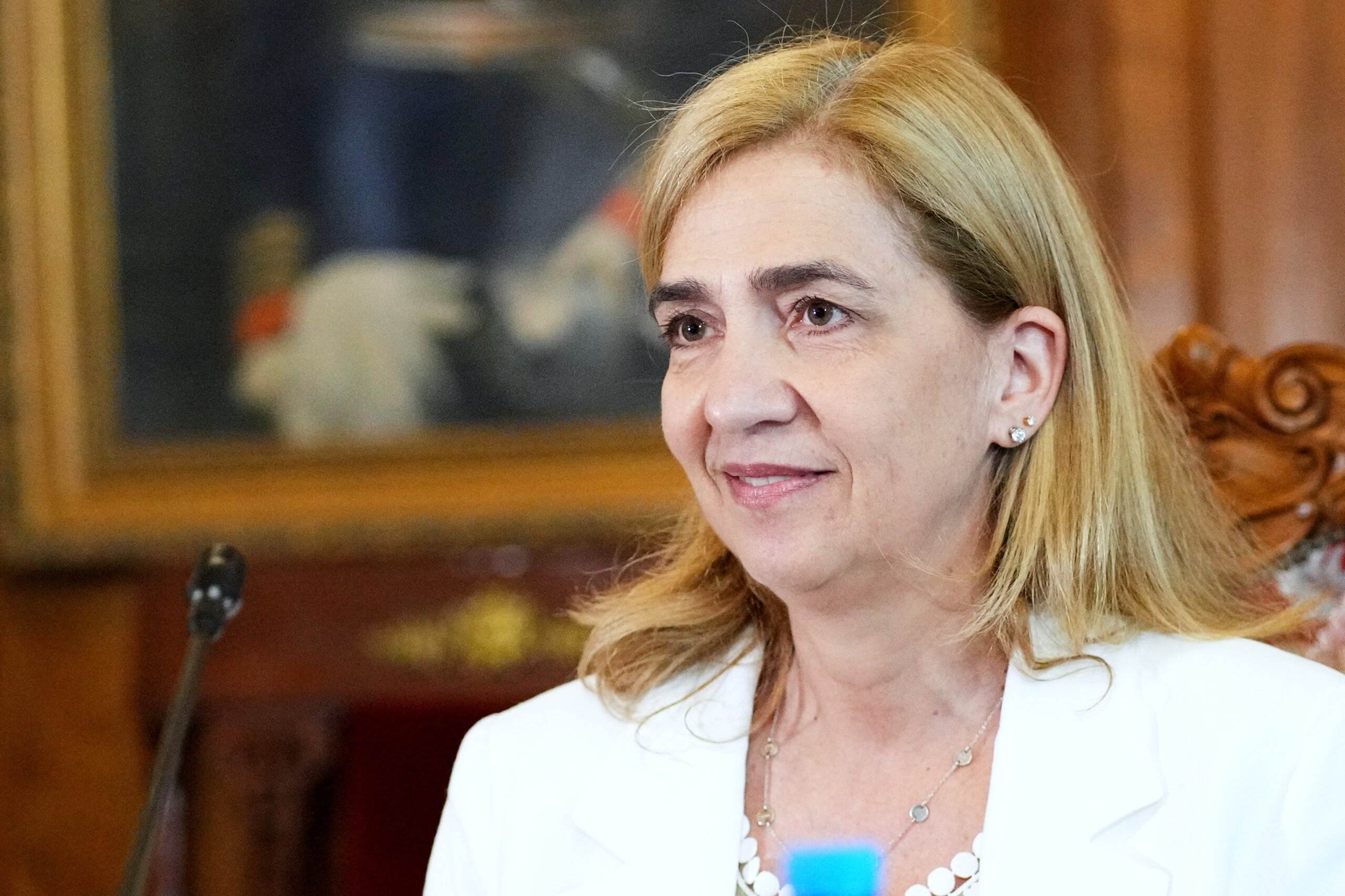La infanta Cristina, sense poder dormir a Zarzuela per ordre de Letícia, busca casa a Madrid, 2 zones