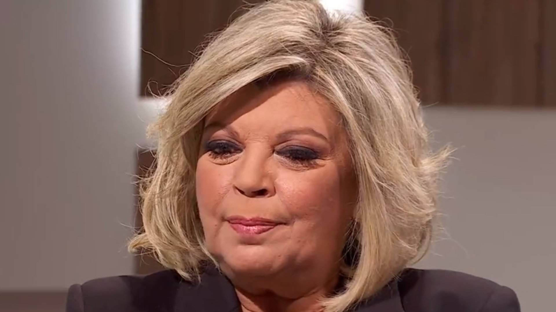 Terelu, destrossada: llàgrimes en tornar a la feina, culpa la tele de la mort de la mare