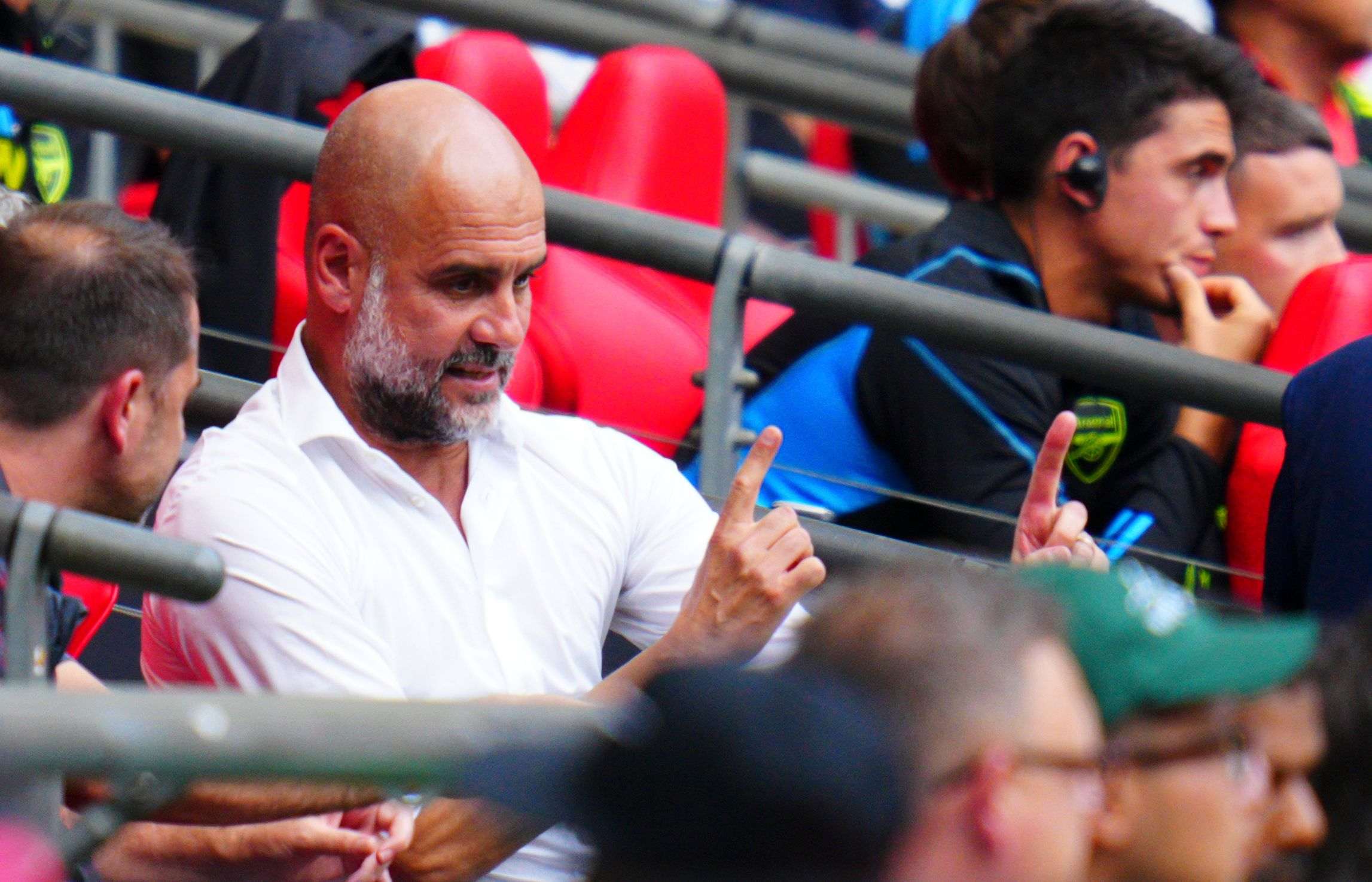 Ira contra Catalunya Ràdio por decir que Pep Guardiola es "un puto hortera"
