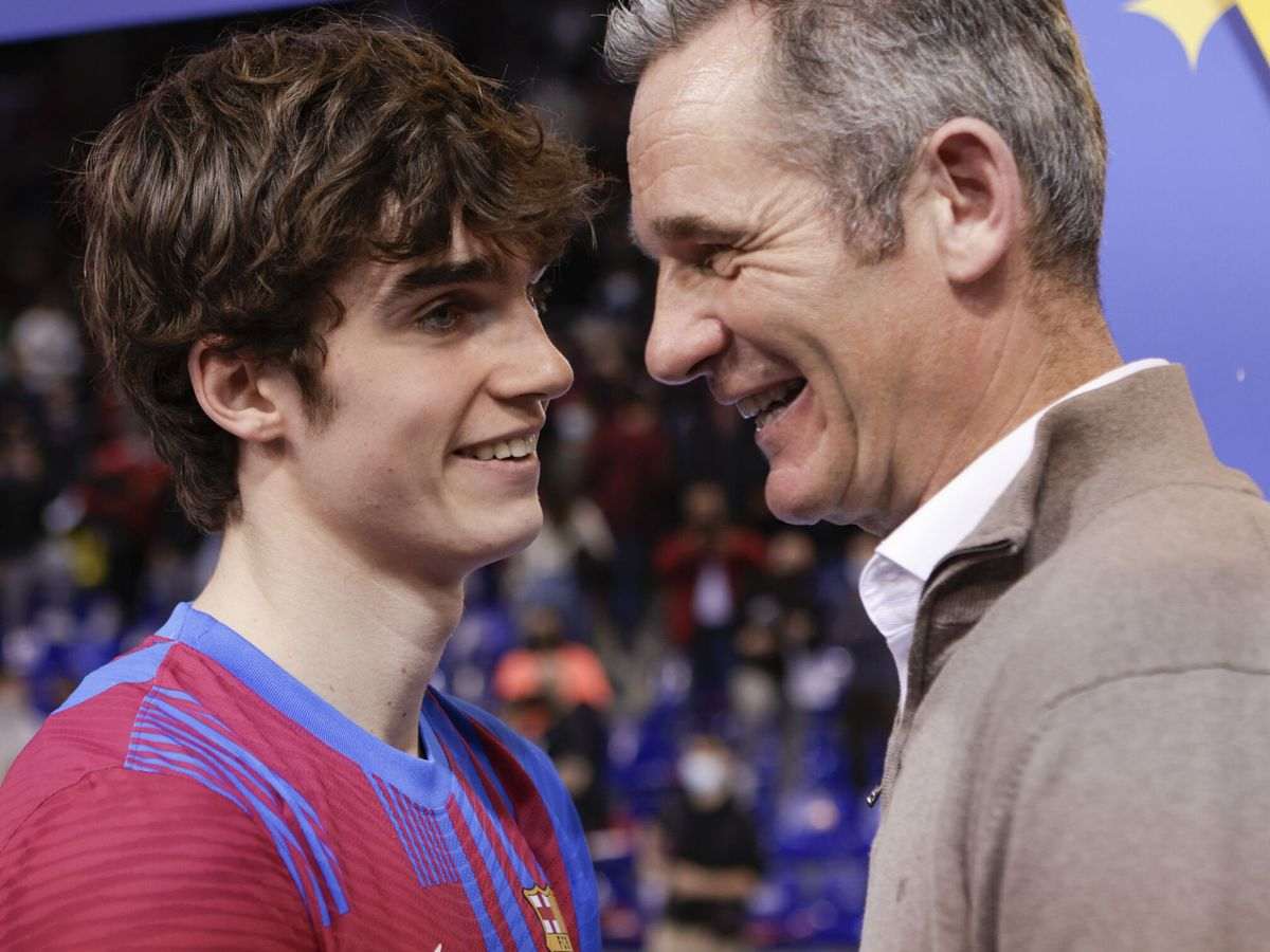Pablo Urdangarin, orgull de pare, la samarreta que aixeca butllofes amb Letícia i Felip VI
