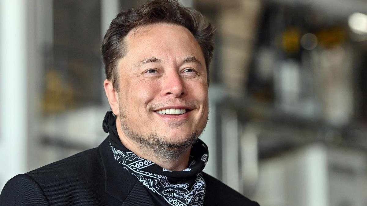 D'aquesta manera Elon Musk aconsegueix treballar millor
