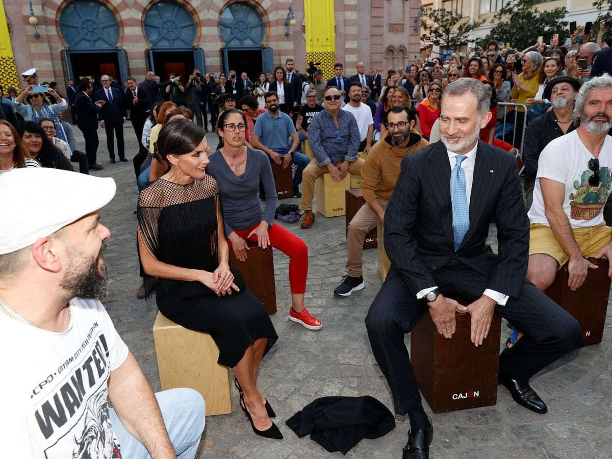 Letizia, harta, pone el grito en el cielo y pide a Felipe VI que actúe contra su hermana, la infanta Elena