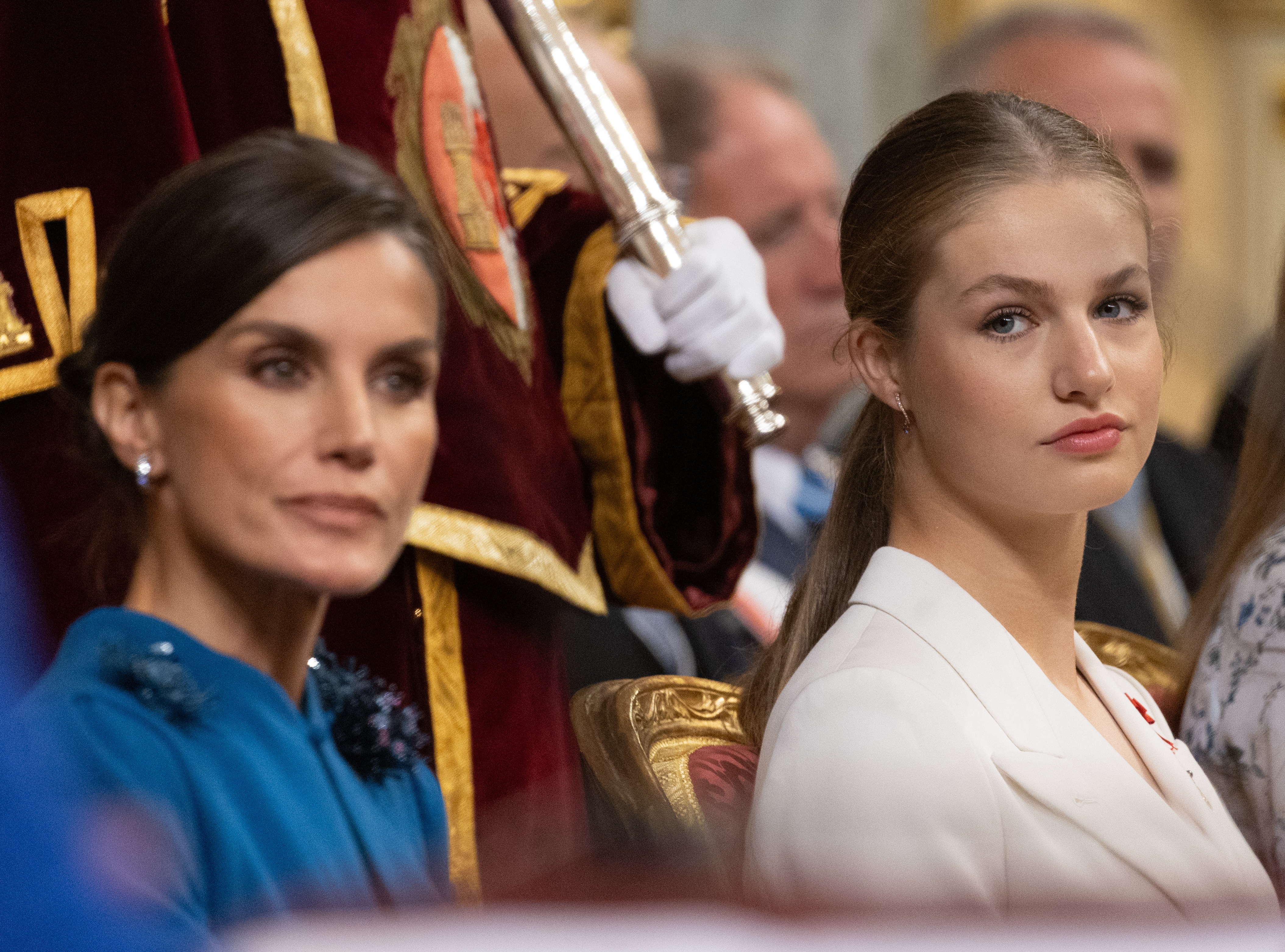 Les cosines d'Elionor indignen Zarzuela amb una imatge que fa mal a la princesa i Letícia