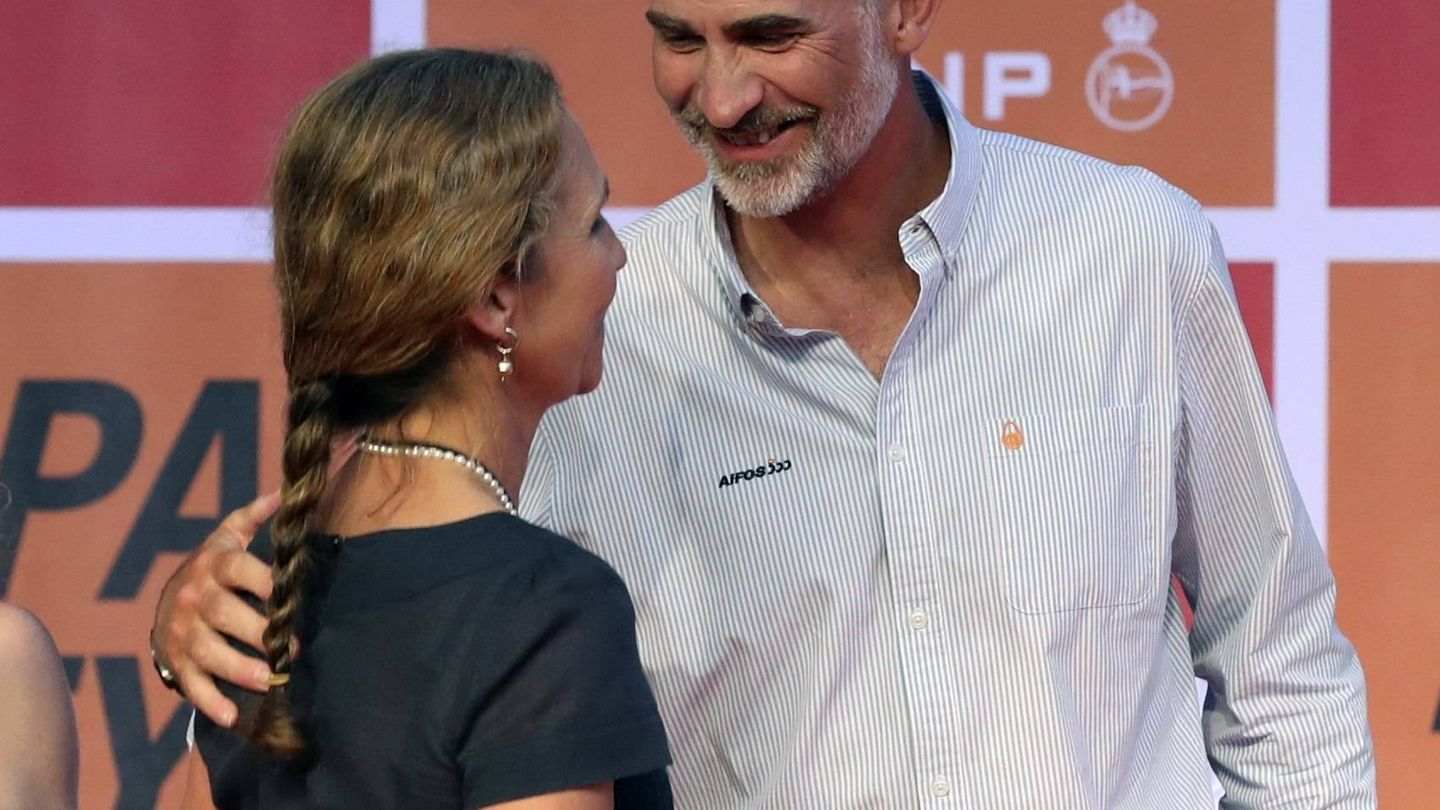 La infanta Elena i Felip VI, discussió pujada de to per l'aniversari a Zarzuela