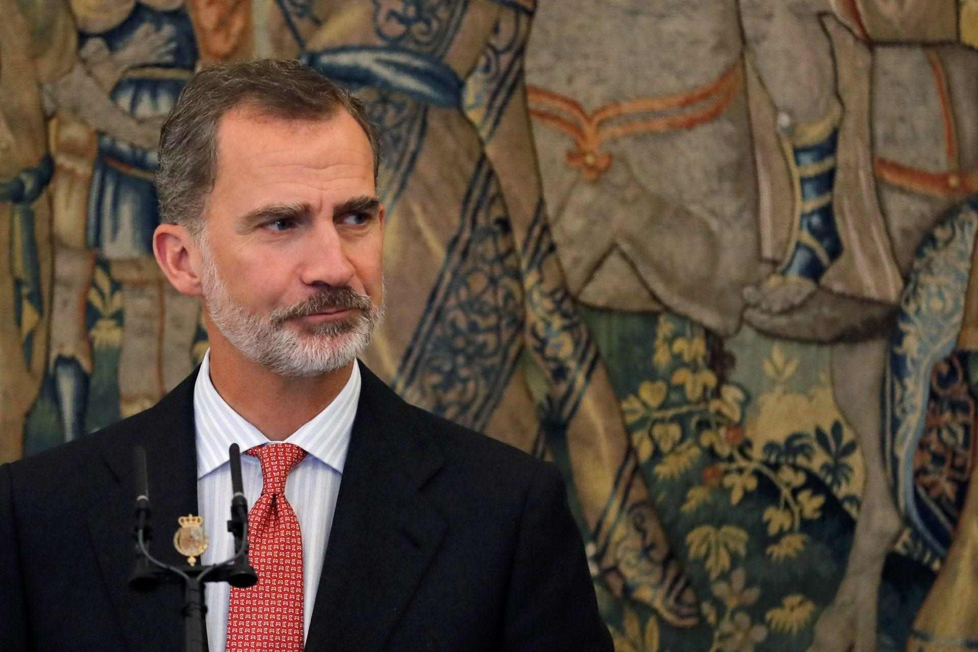 Felip VI, com Federico de Dinamarca, la Genoveva que Zarzuela ha fet desaparèixer