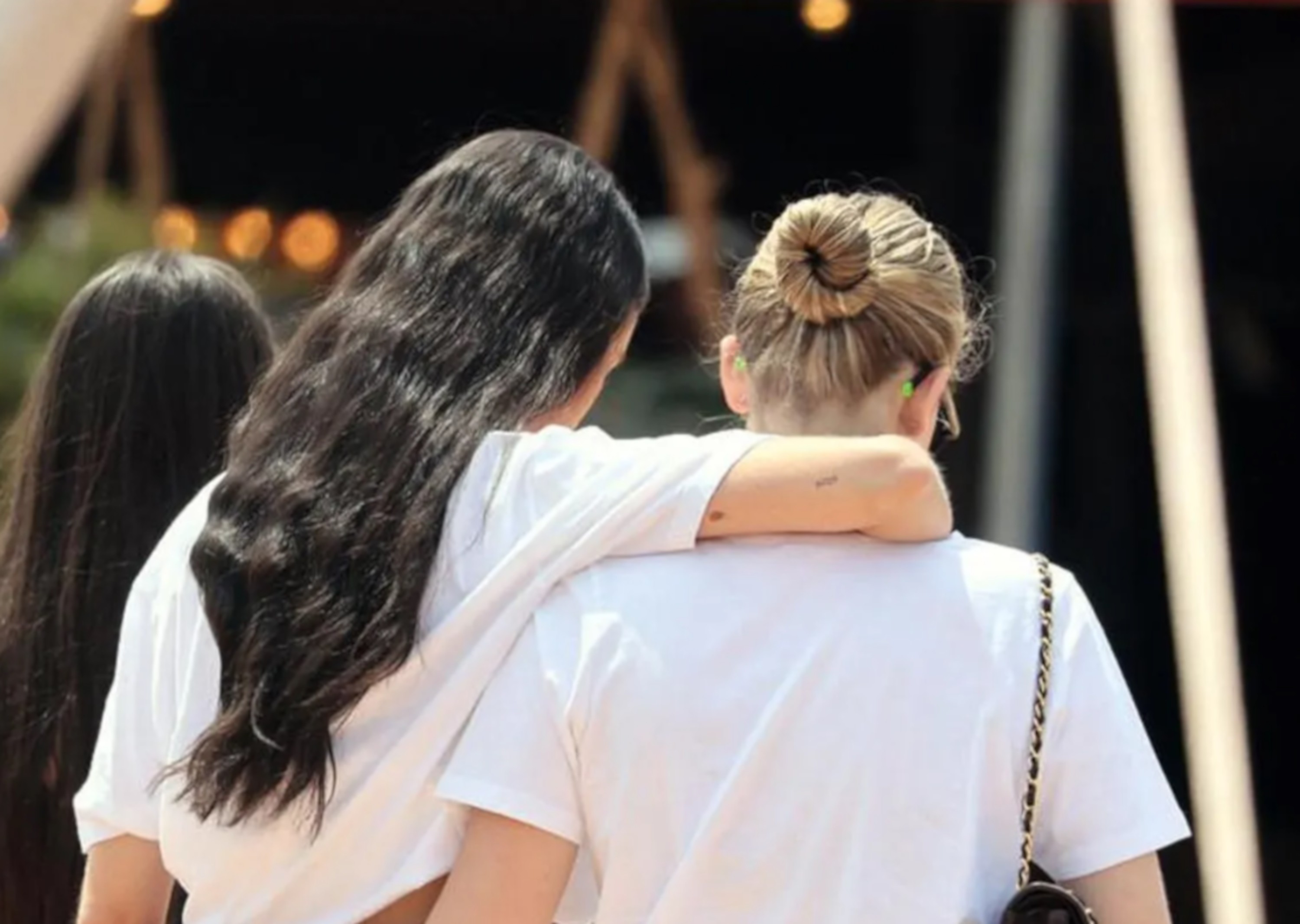 Las primas de Leonor, juntas por Madrid muy mal vestidas: Irene y Vic, un horror