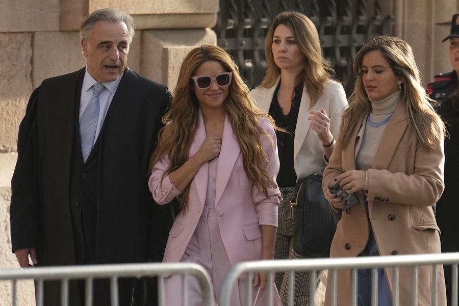 Shakira negocia la separació de Clara Chía i Piqué