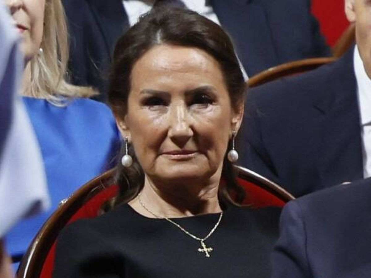 Paloma Rocasolano i Letícia, repudiades pel rei, no les vol a la taula, sopen i dinen apartades